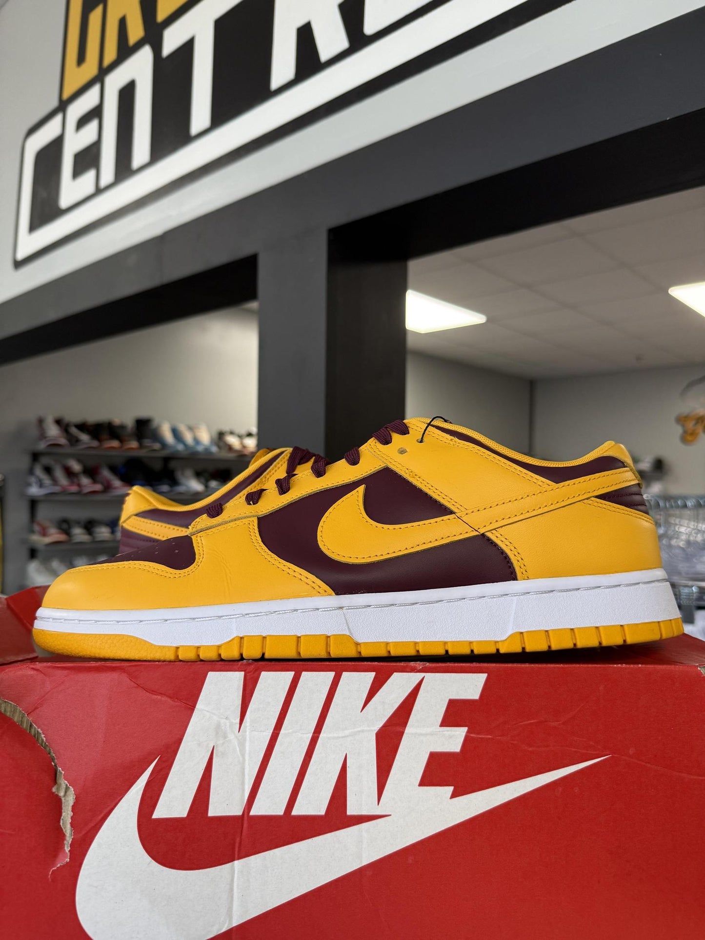 Nike Dunk Low "Arizona State" Used Size 13