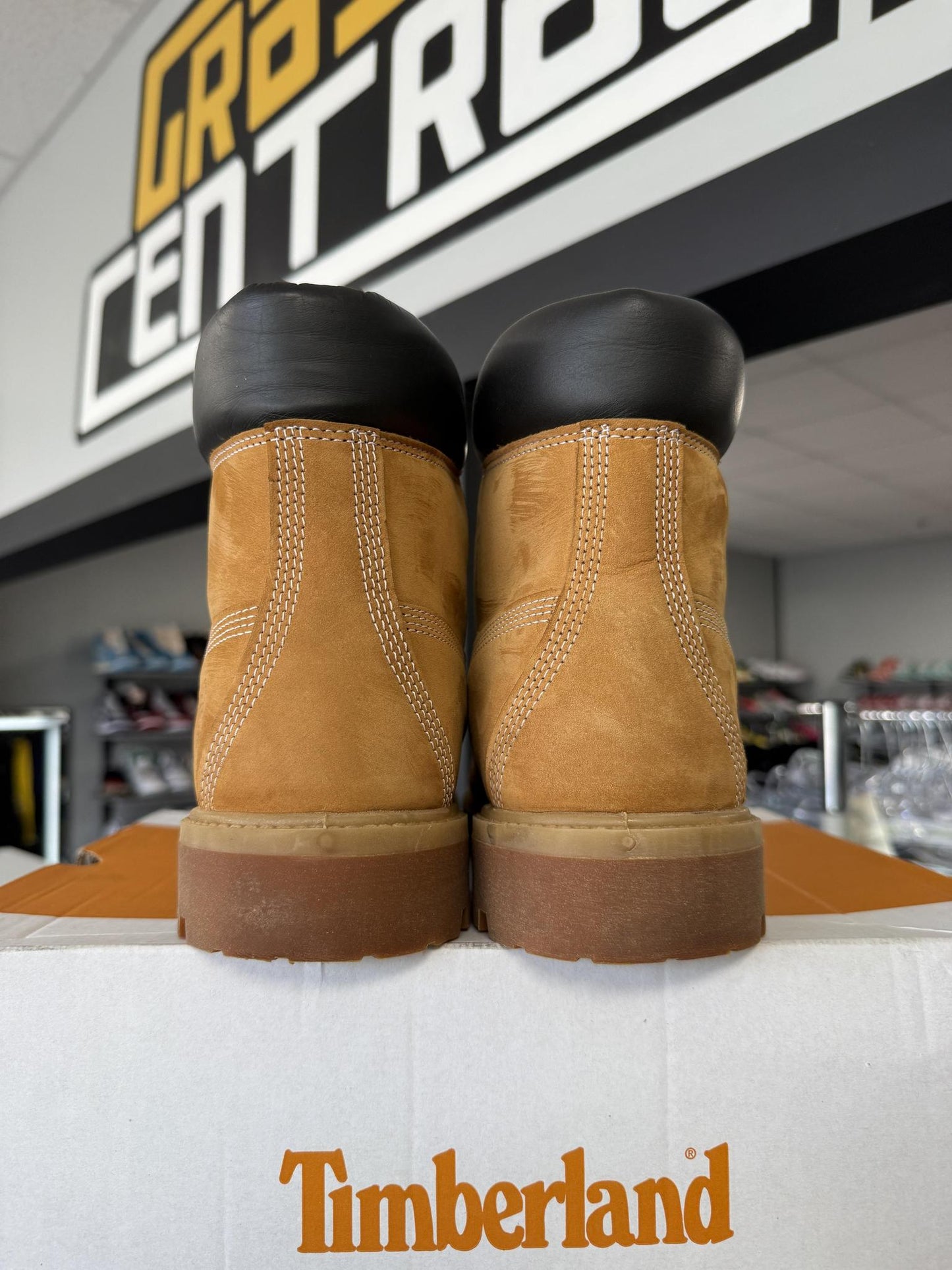 Timberland Premium "Wheat" Boot Used Size 11