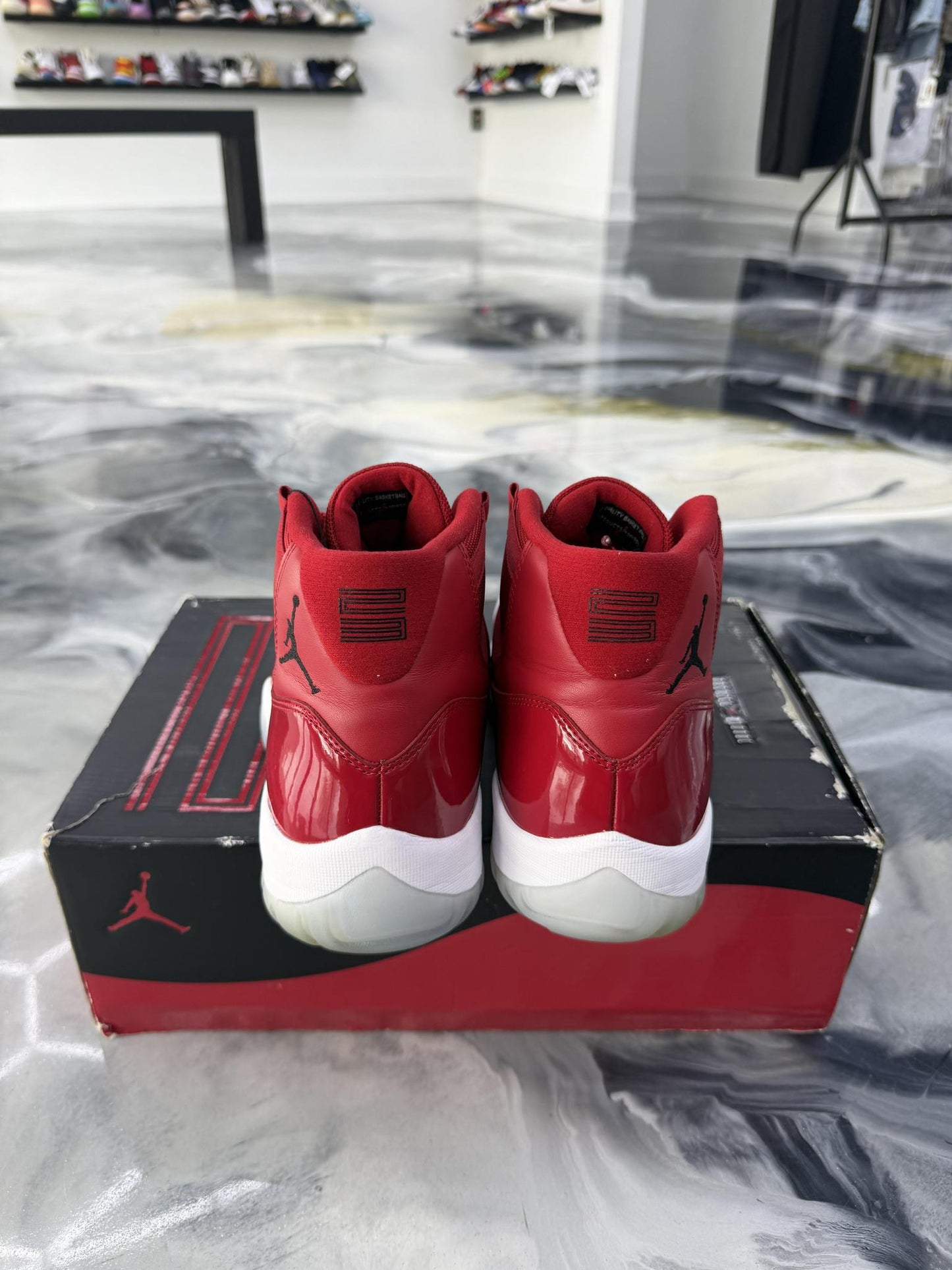 Jordan 11 "Win Like 96" Used Size 11.5