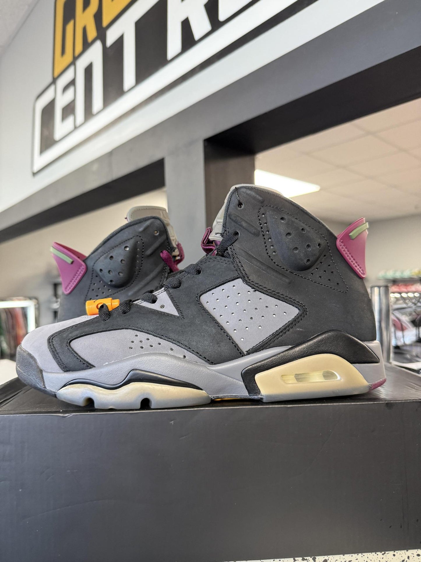 Jordan 6 "Bordeaux" Used Size 8