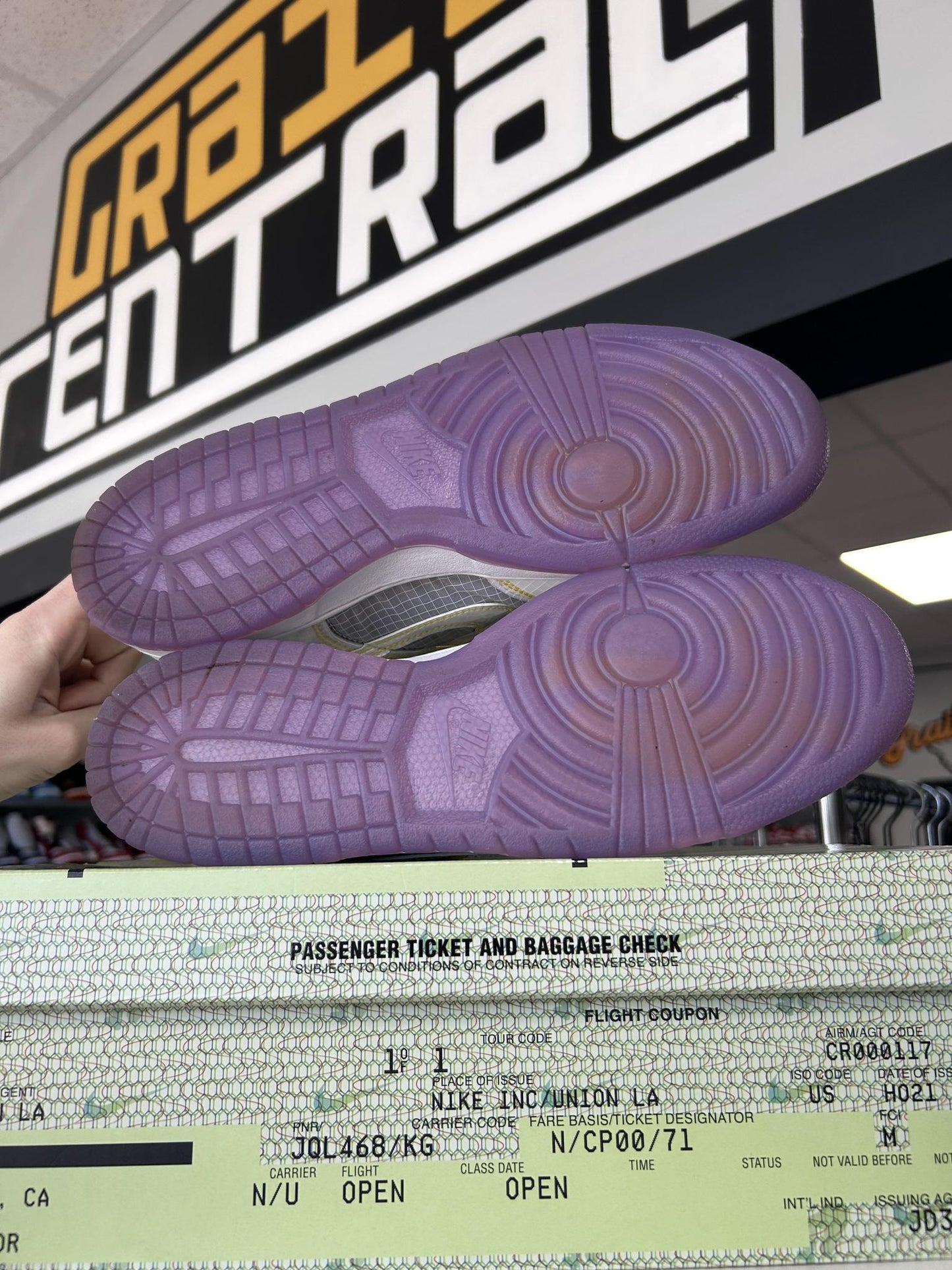 Nike Dunk Low x Union "Court Purple" Used Size 10