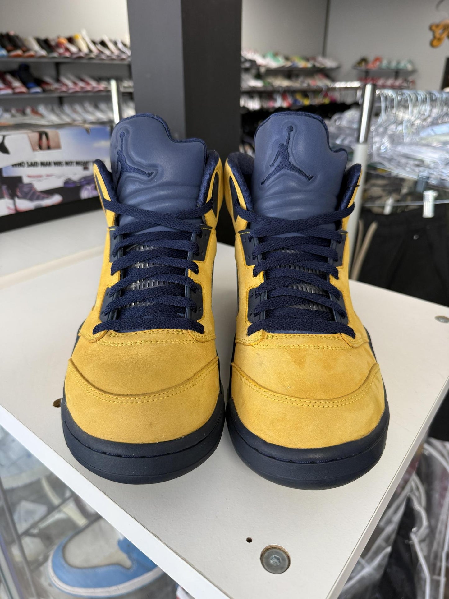 Jordan 5 "Michigan" Used Size 10