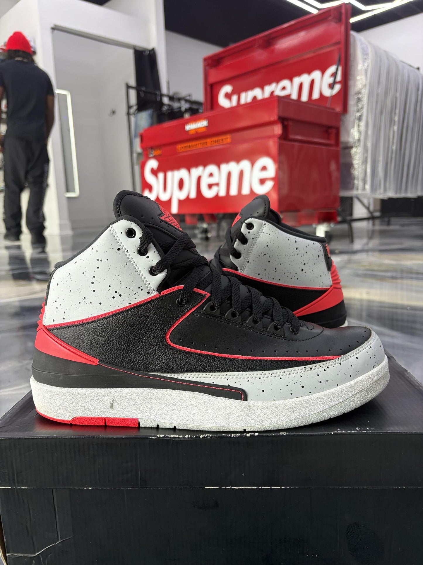 Jordan 2 "Infrared Cement" Used Size 11