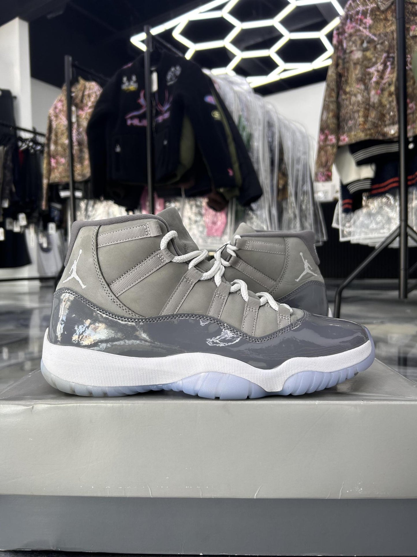 Jordan 11 "Cool Grey" Used Size 11.5