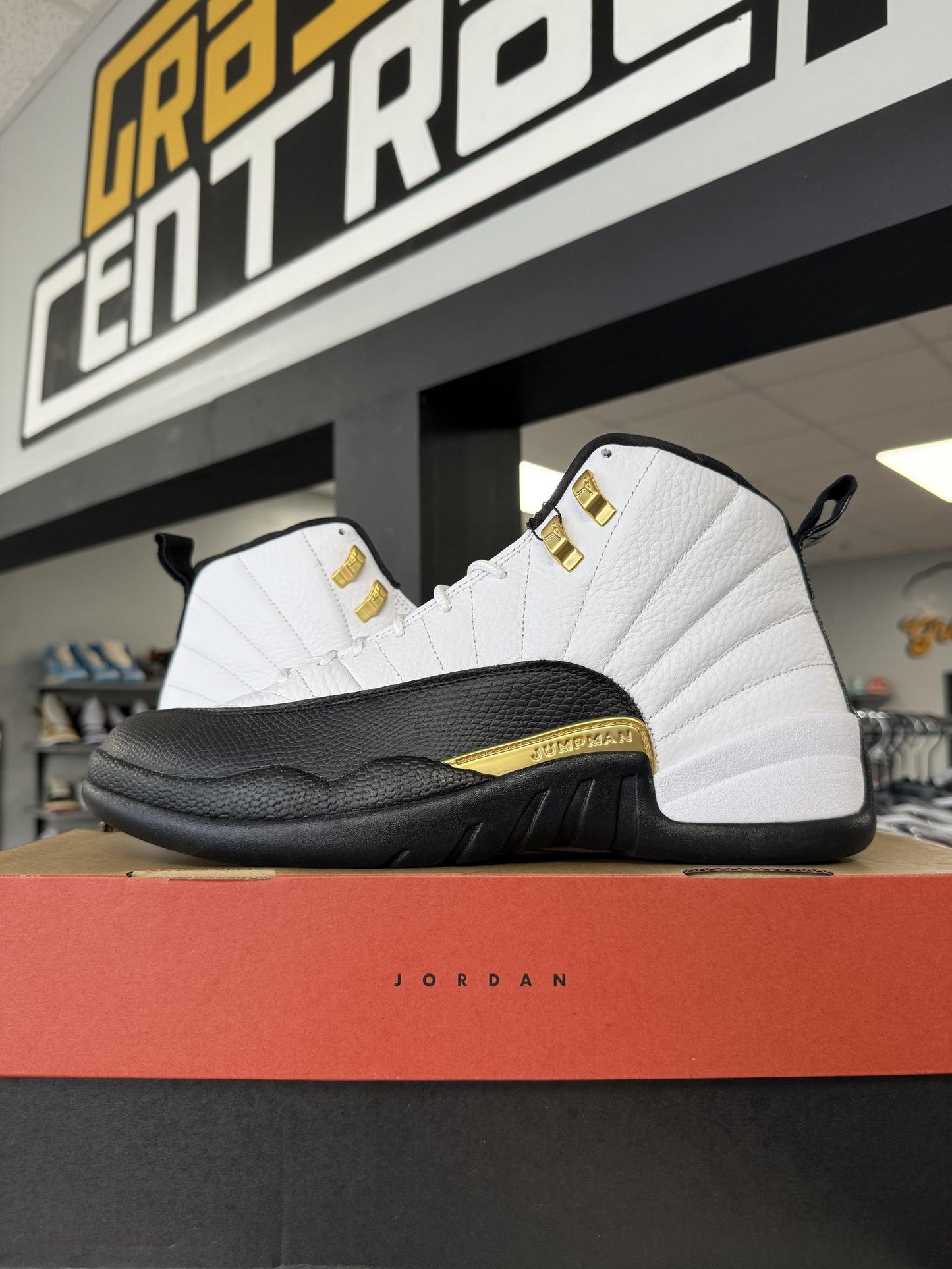 Jordan 12 "Royalty Taxi" Used Size 12
