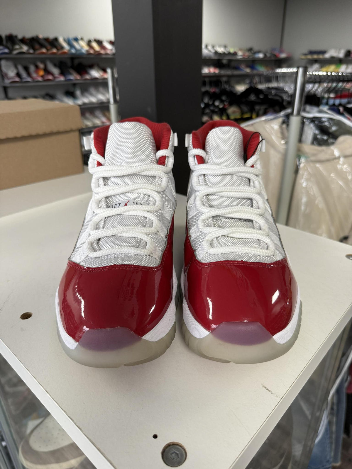 Jordan 11 "Cherry" Used Size 8.5
