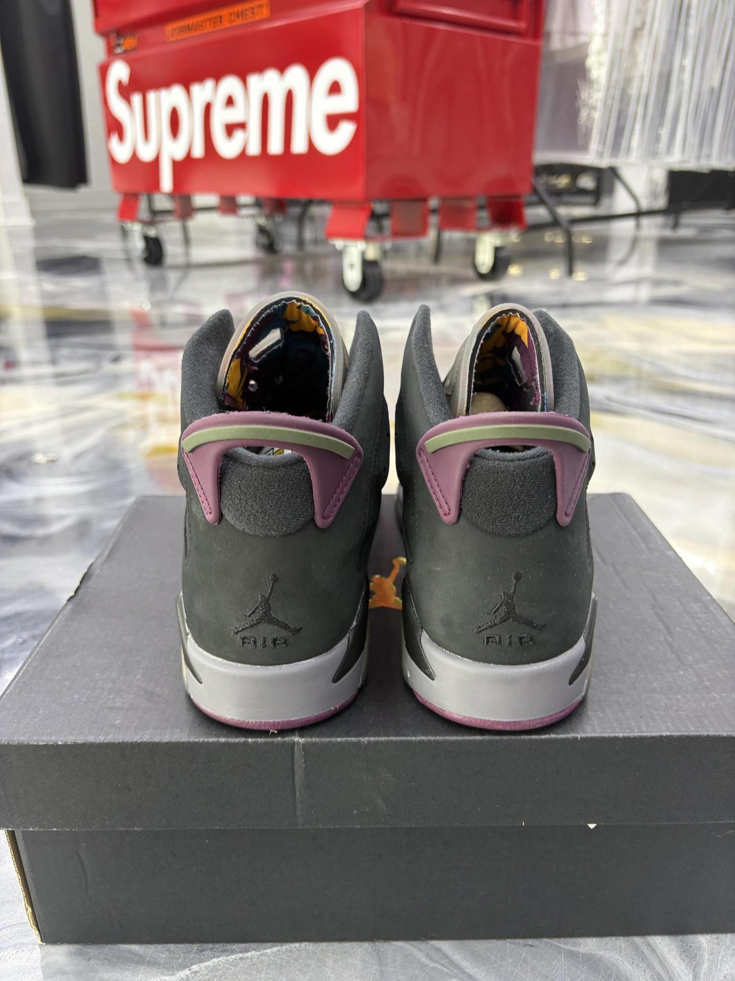 Jordan 6 "Bordeaux" Used Size 6.5Y/8W
