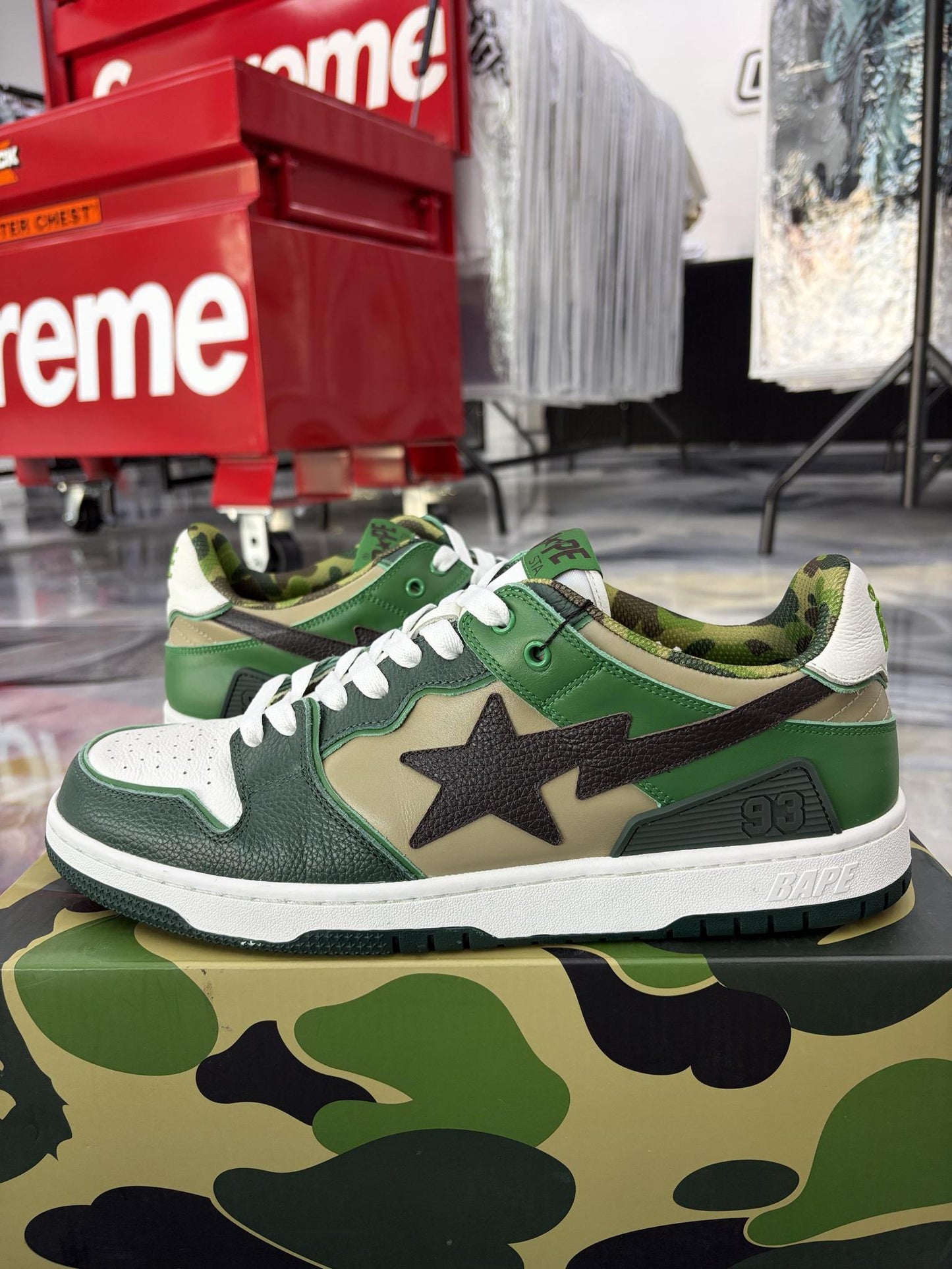 A Bathing Ape Bapesta "Green Camo" Used Size 13