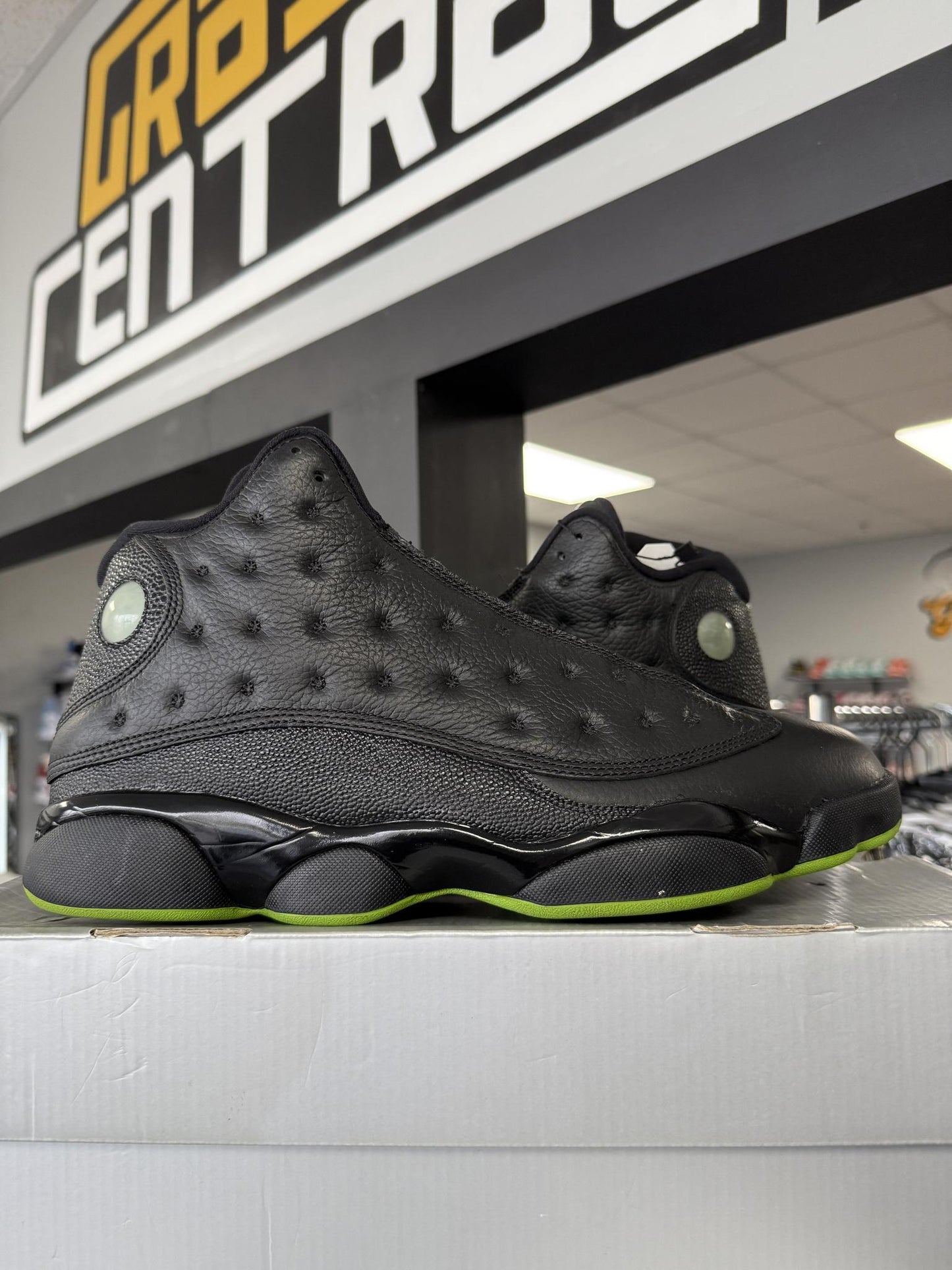 Jordan 13 "Altitude" Used Size 13