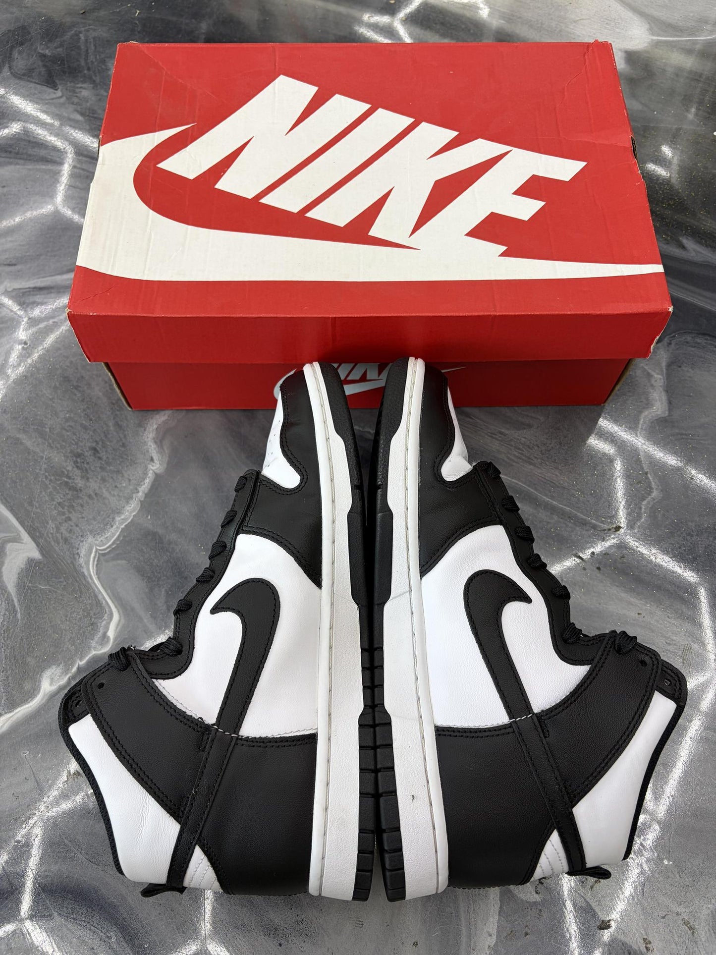 Nike "Panda" Dunk High Used Size 9