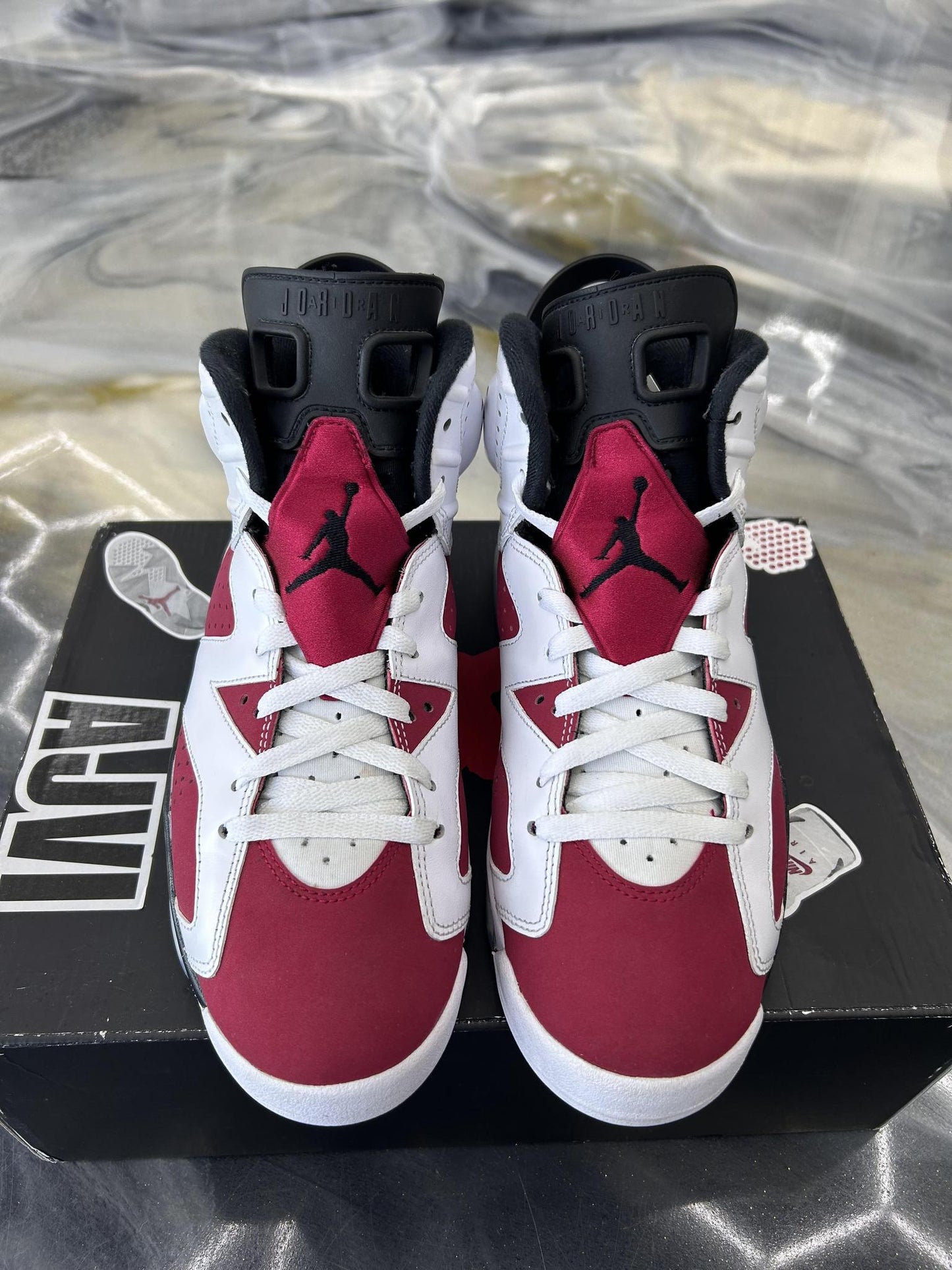 Jordan 6 "Carmine" Used Size 9