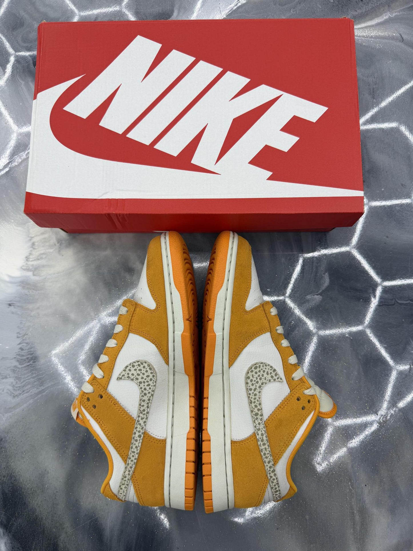 Nike Dunk Low "Safari Swoosh Kumquat" Used Size 9