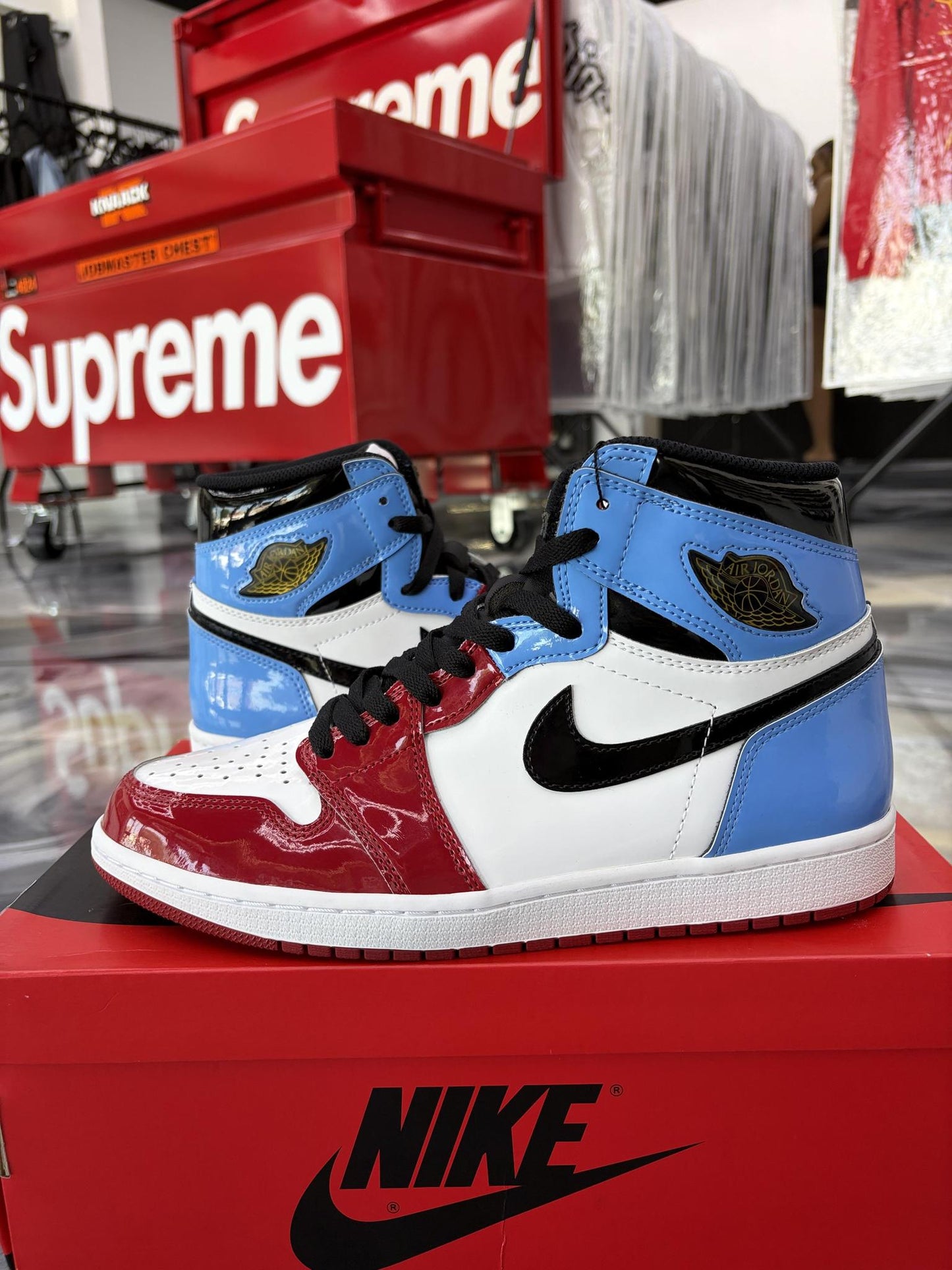 Jordan 1 "Fearless UNC Chicago" Used Size 10