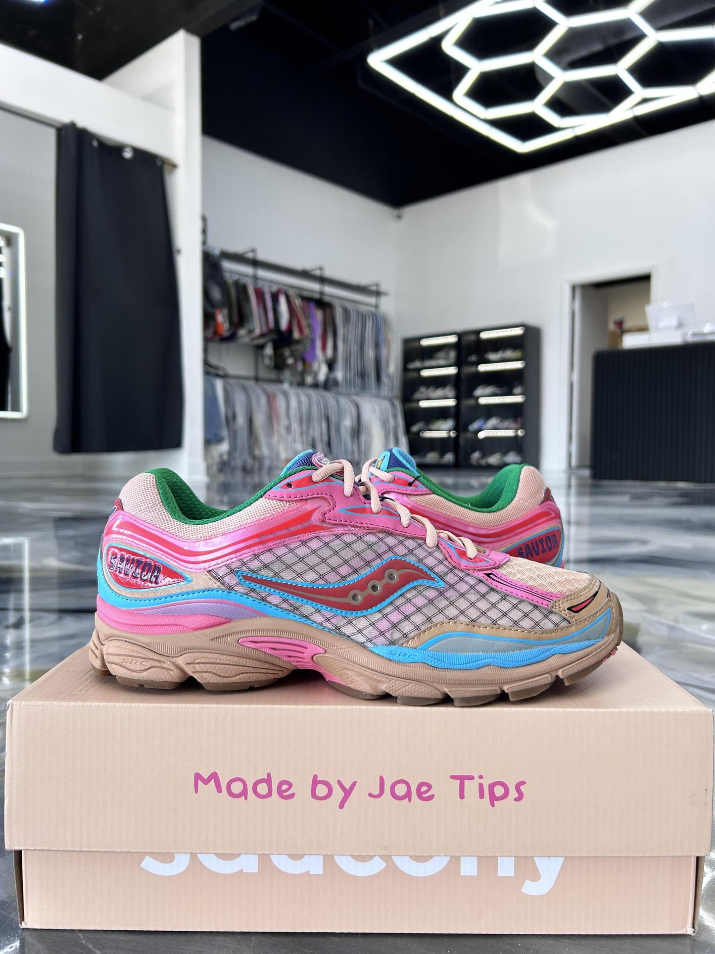 Saucony Program Omni 9 "Jae Tips" Used Size 11