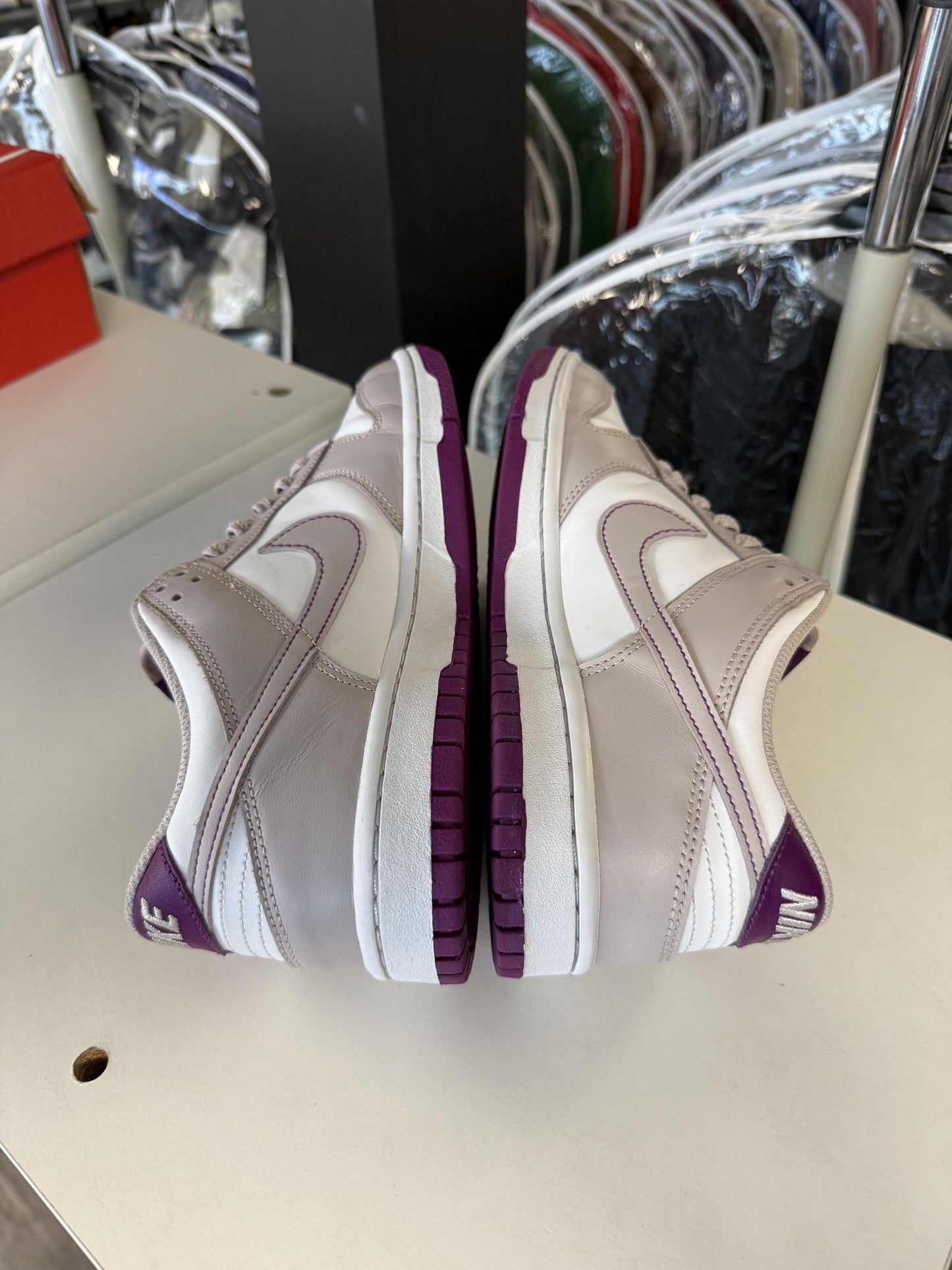 Nike Dunk Low Pomegranate Used 7Y/8.5W
