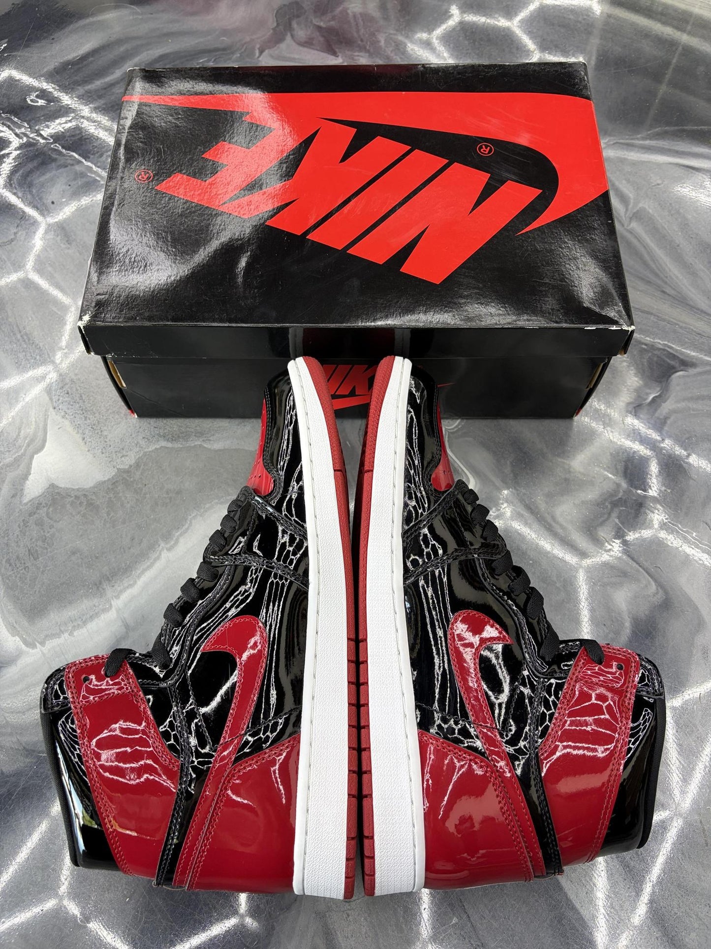 Jordan 1 "Patent Bred" Used Size 12