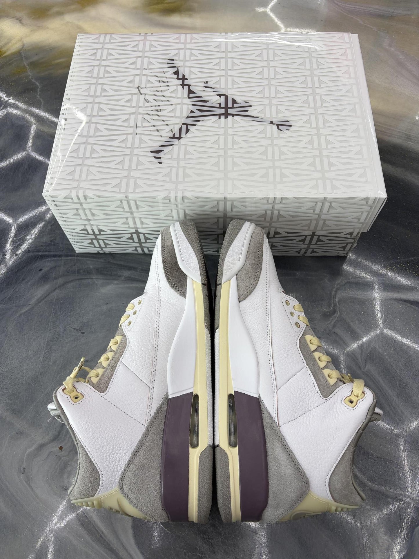 Jordan 3 A Ma Maniére Used Size 9.5