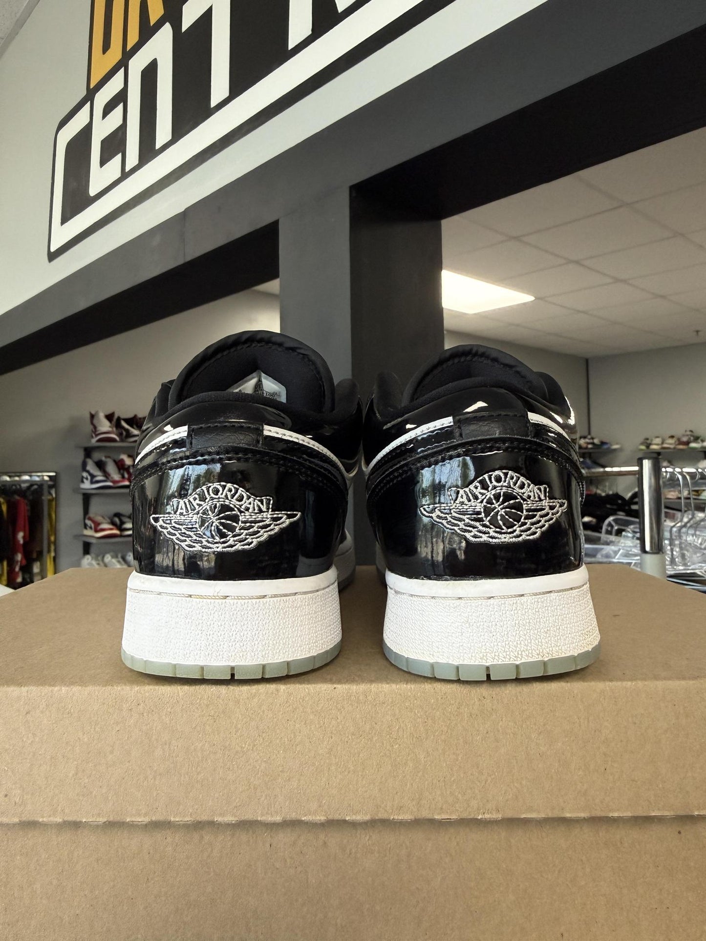 Jordan 1 Low "All Star Patent" Used Size 6.5Y/8W