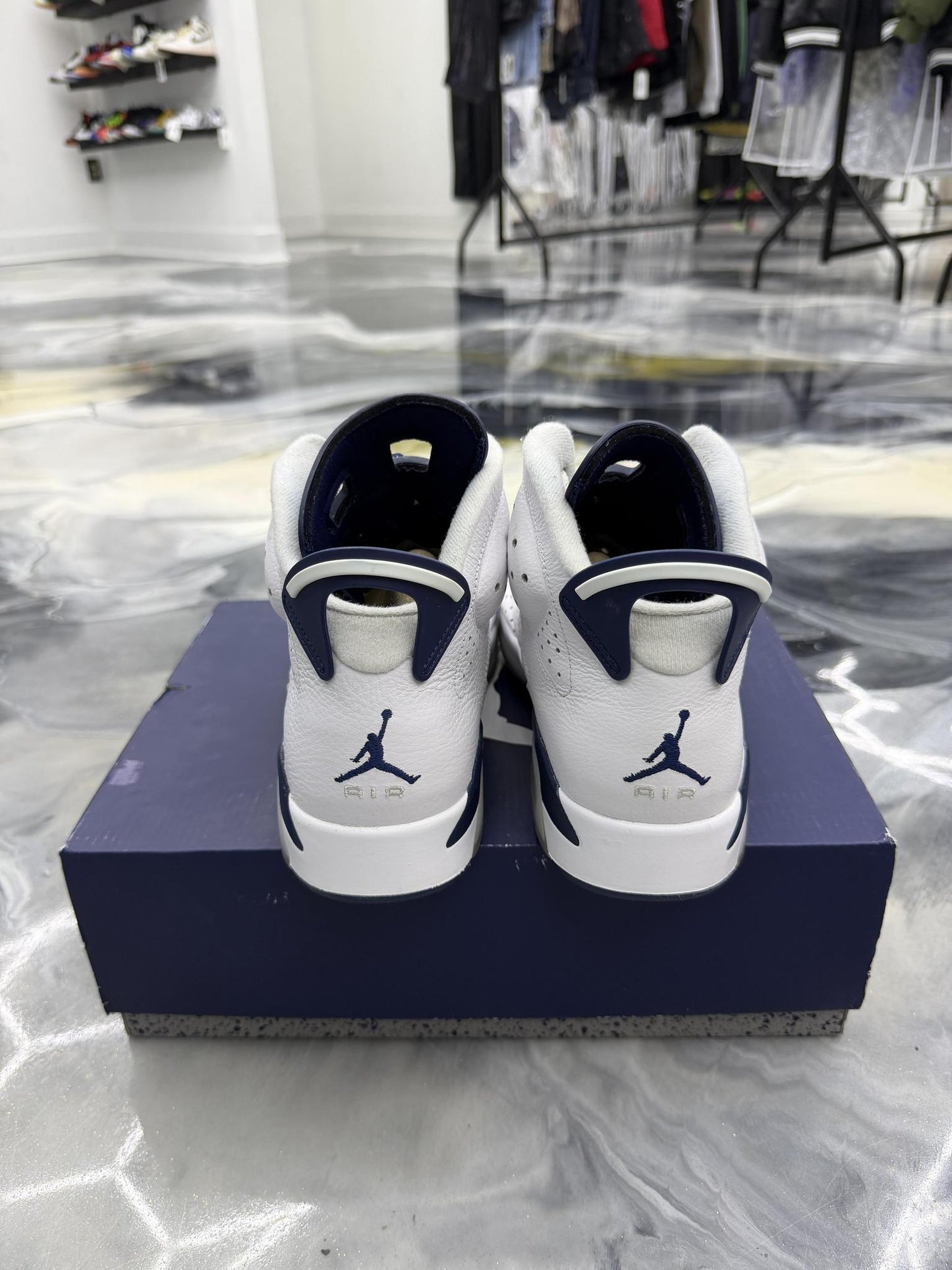 Jordan 6 "Midnight Navy" Used Size 9