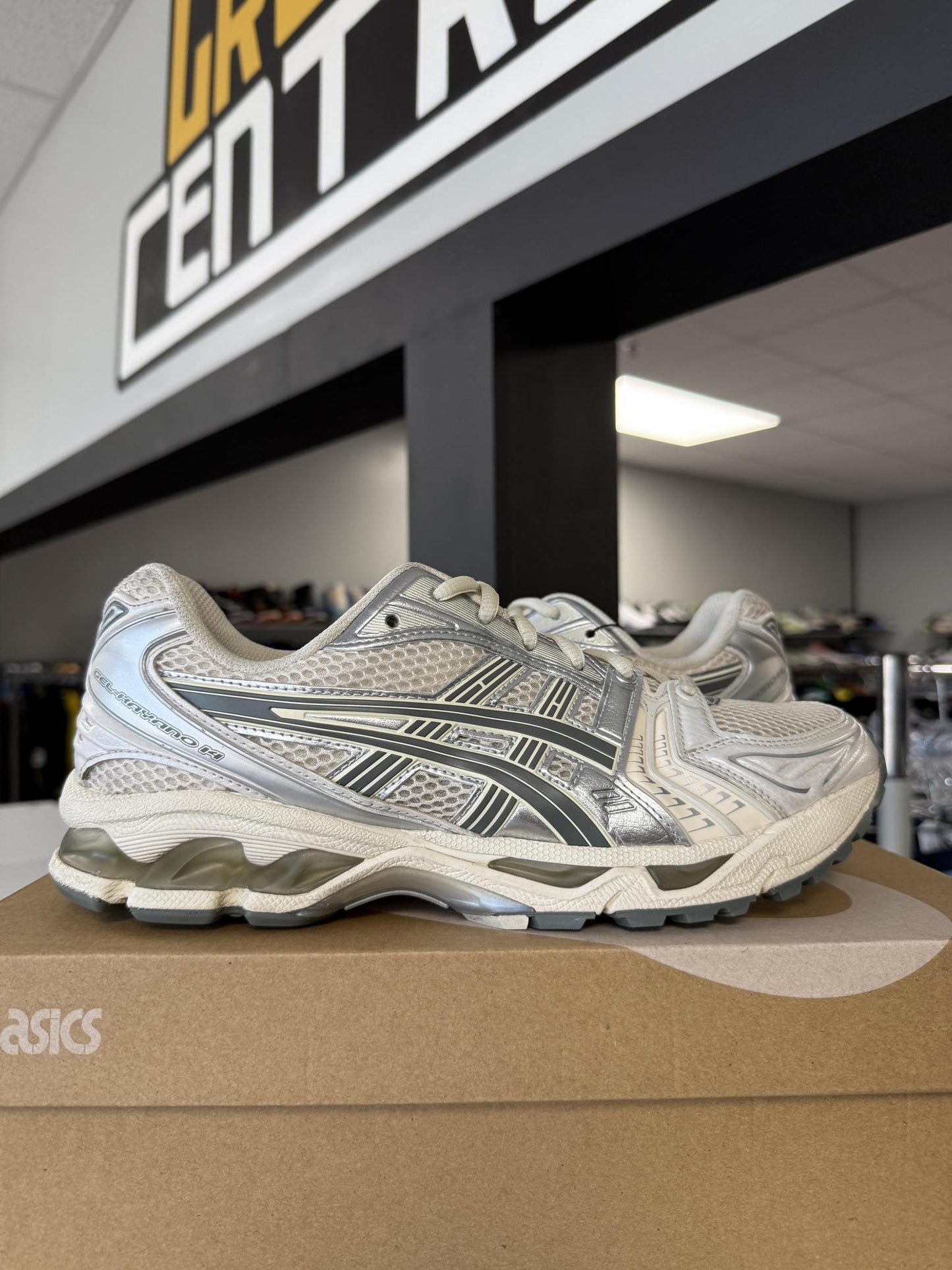 Asics Gel Kayano 14 "Birch Dark Pewter" Used Size 9
