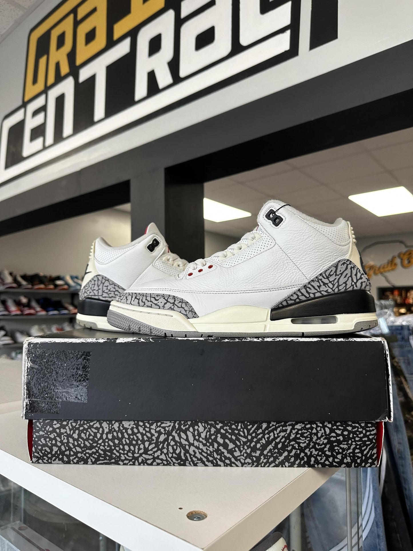 Jordan 3 "White Cement" Used Size 9
