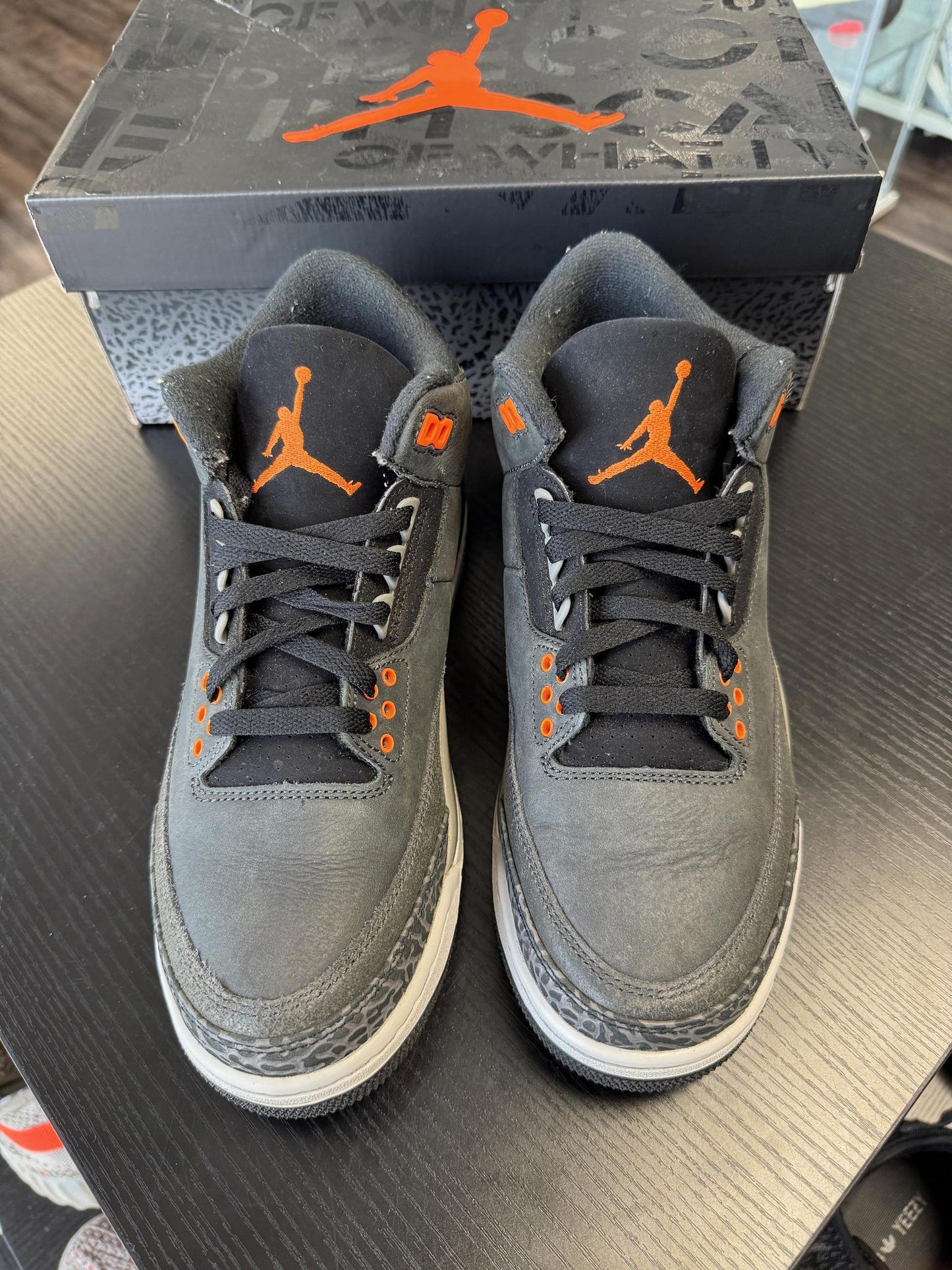 Jordan 3 Fear Used Size 8.5