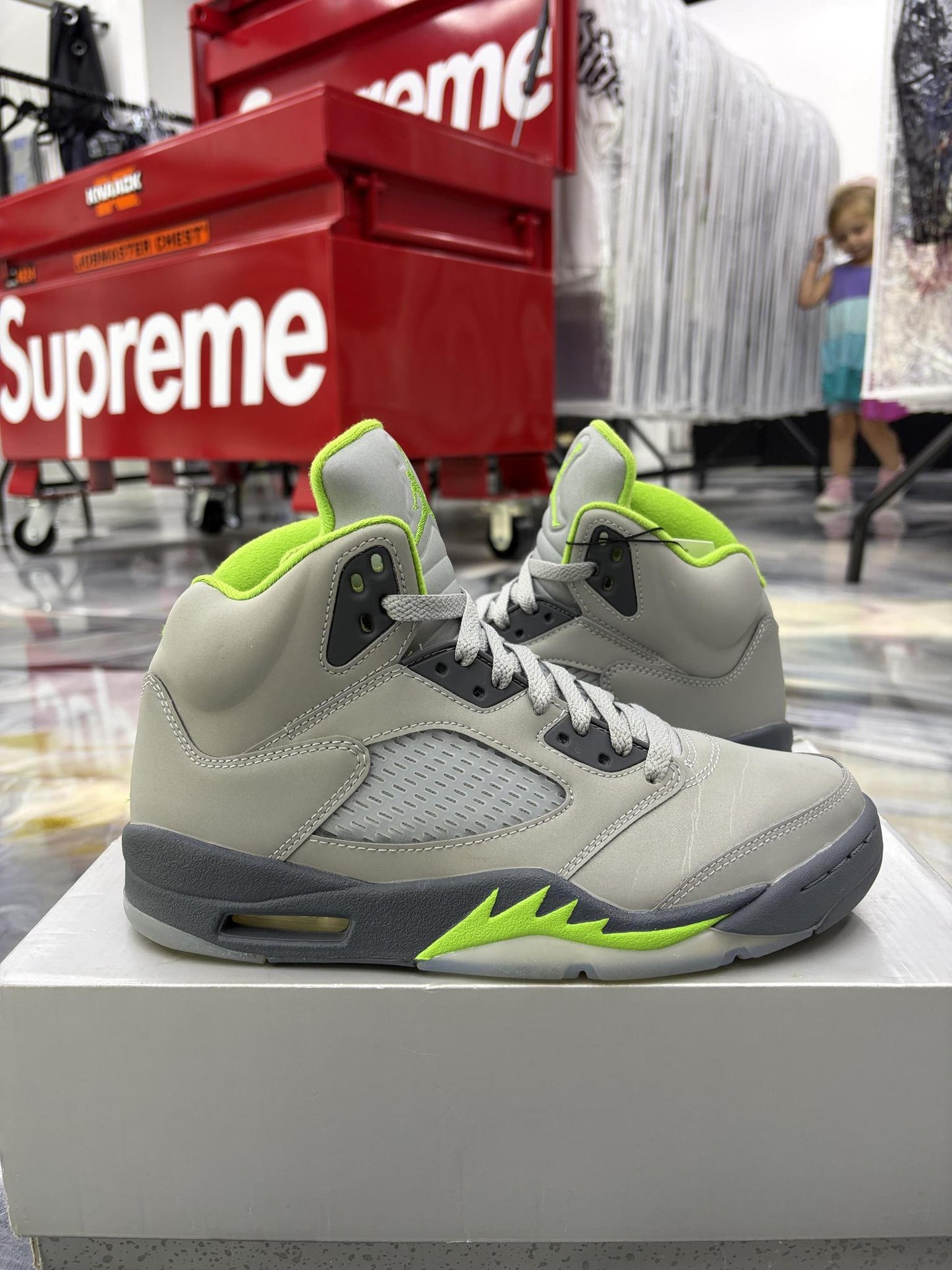 Jordan 5 "Green Bean" Used Size 8
