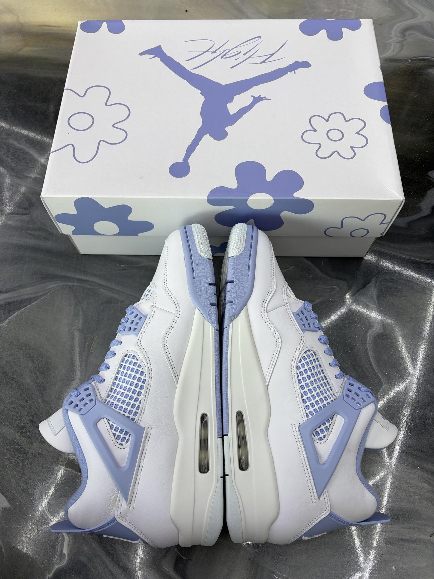 Jordan 4 "Forget Me Not" Used Size 12W/10.5M