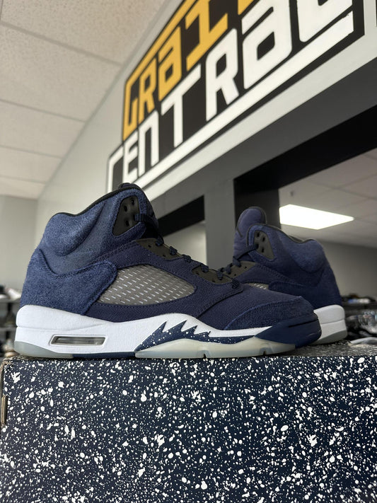 Jordan 5 Midnight Navy Used