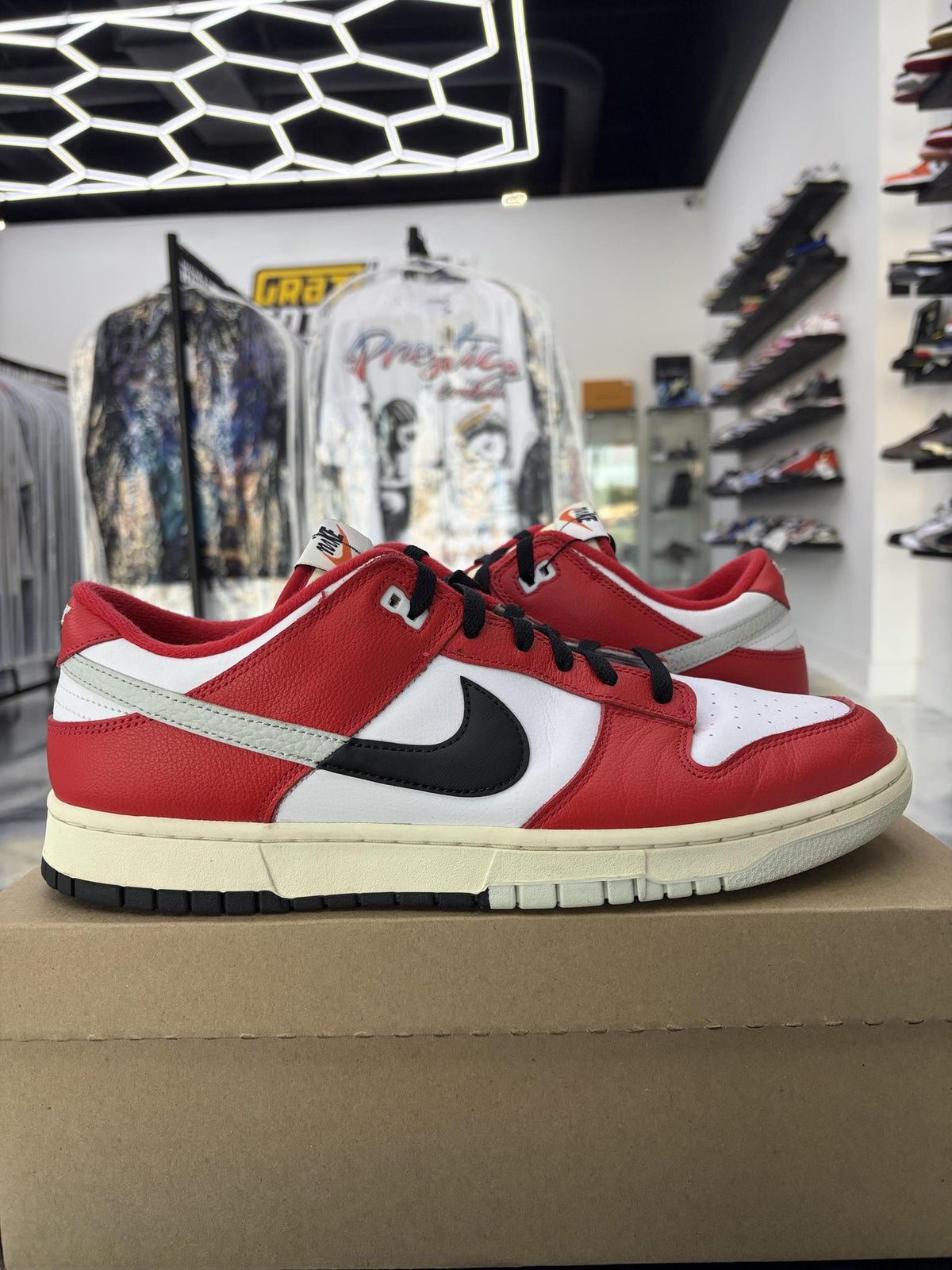 Nike Dunk Low "Chicago Split" Used Size 13
