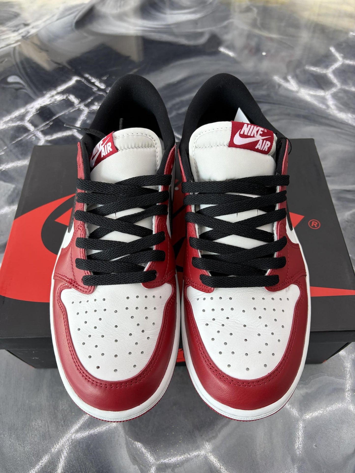 Jordan 1 Low "Chicago" Used Size 9