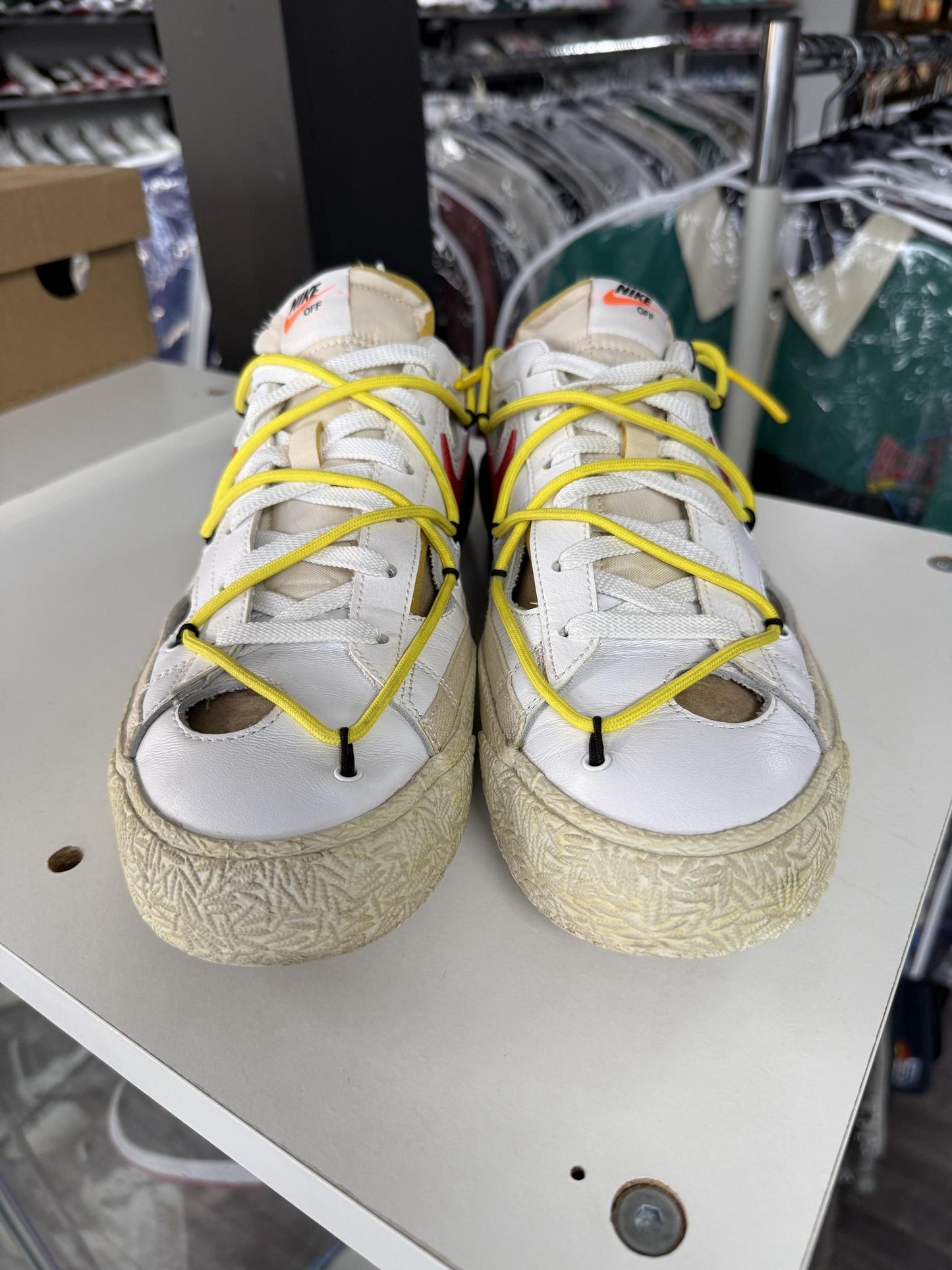 Nike Blazer Low x Off White "University Red" Used Size 11