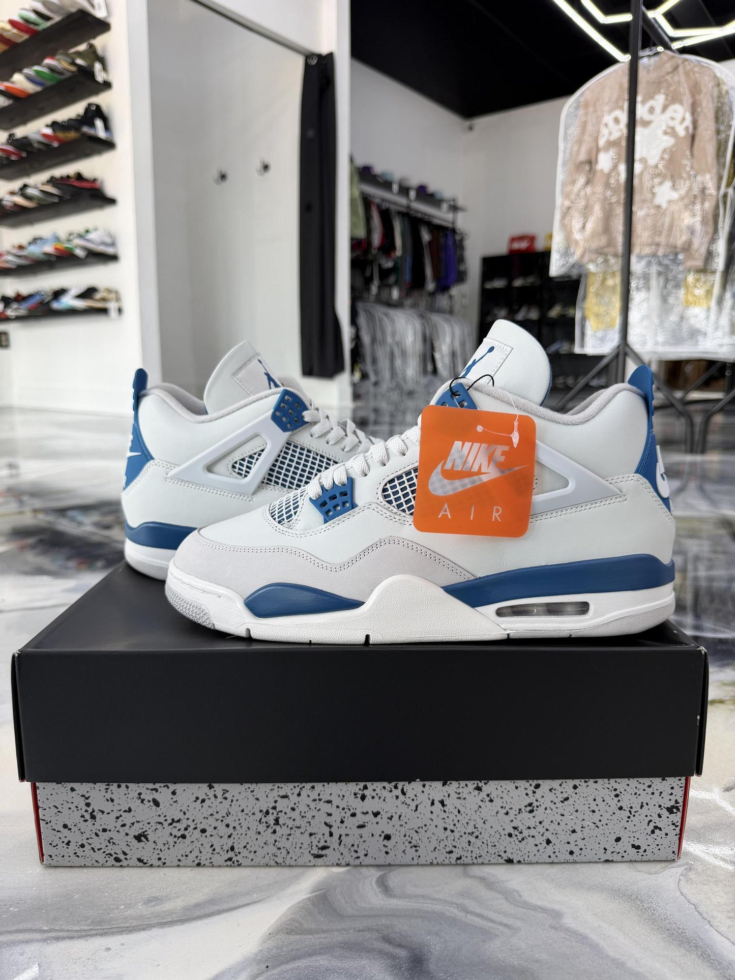 Jordan 4 "Military Blue" Used Size 12