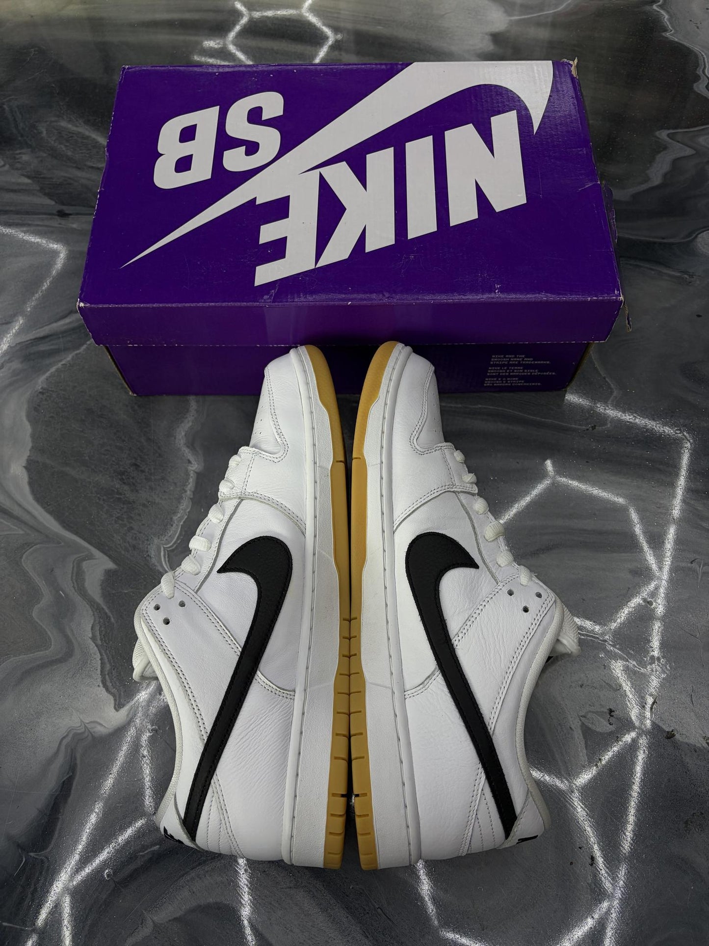 Nike SB Dunk Low "White Gum" Used Size 13