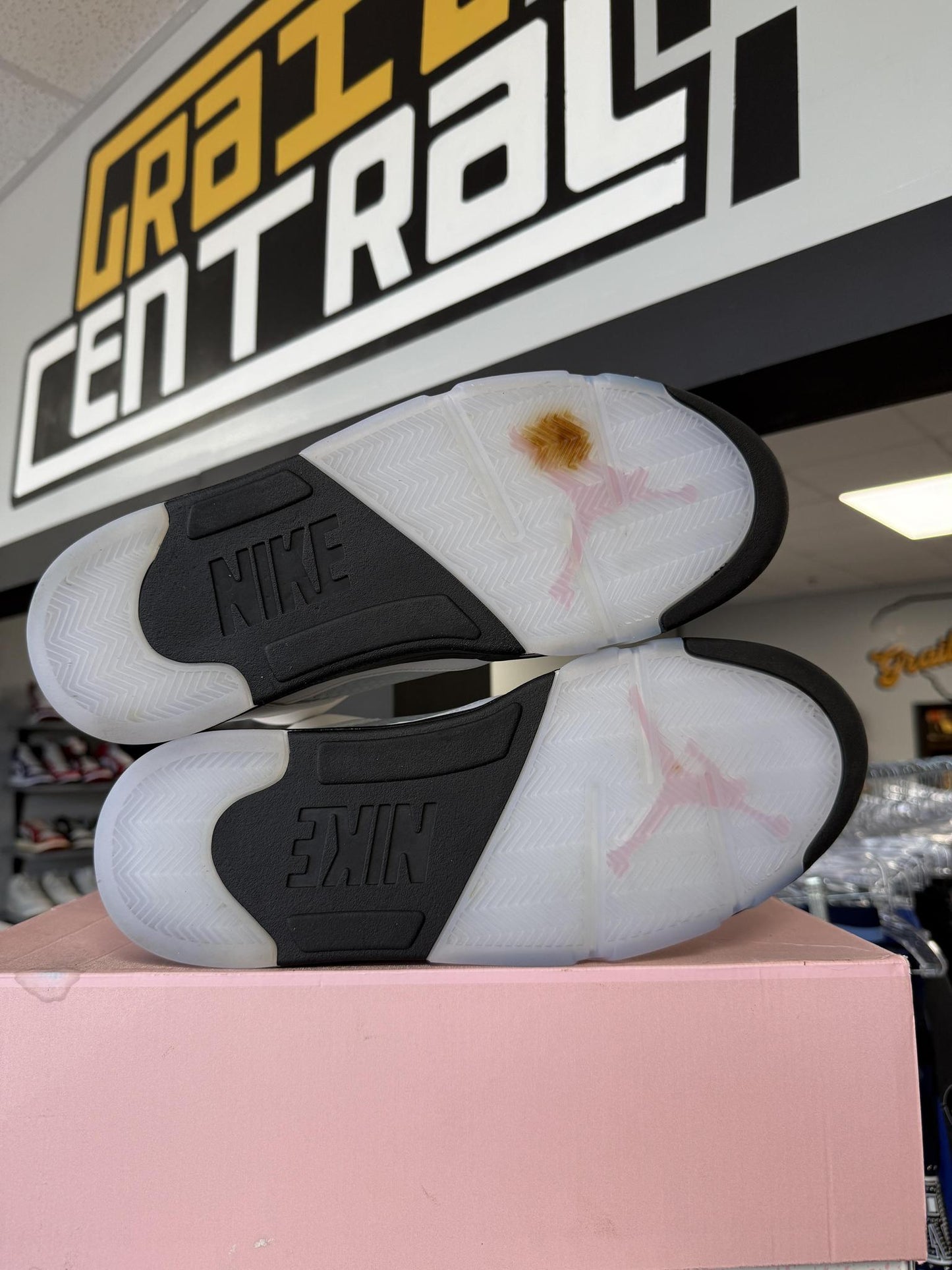 Jordan 5 "Soft Pink" Used Size 13