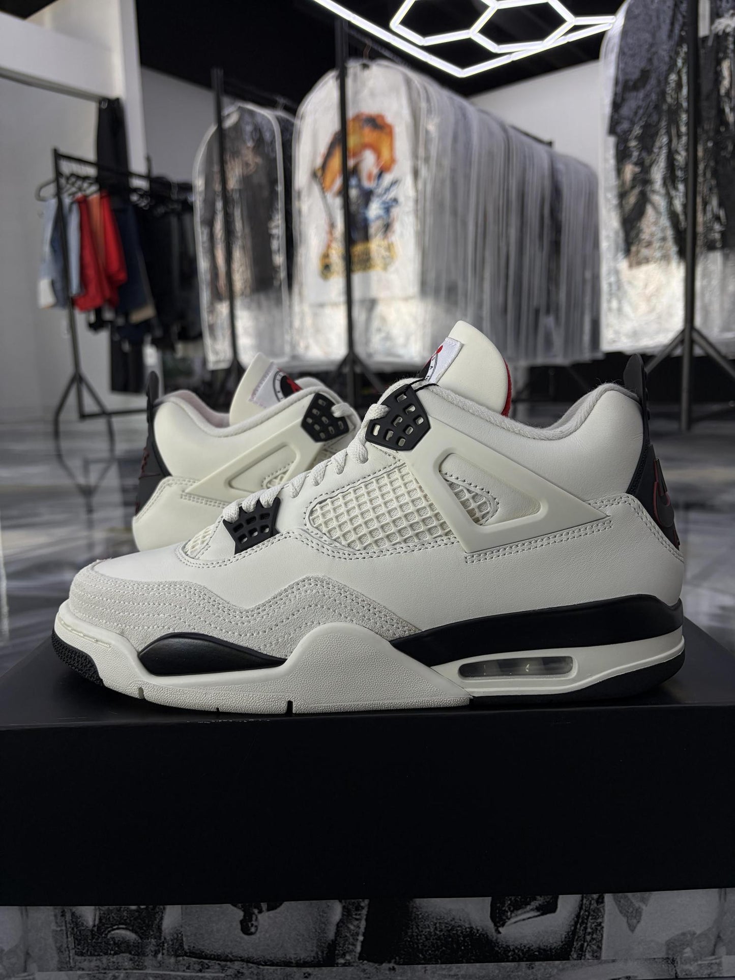 Jordan 4 "Flight Club" Used Size 11