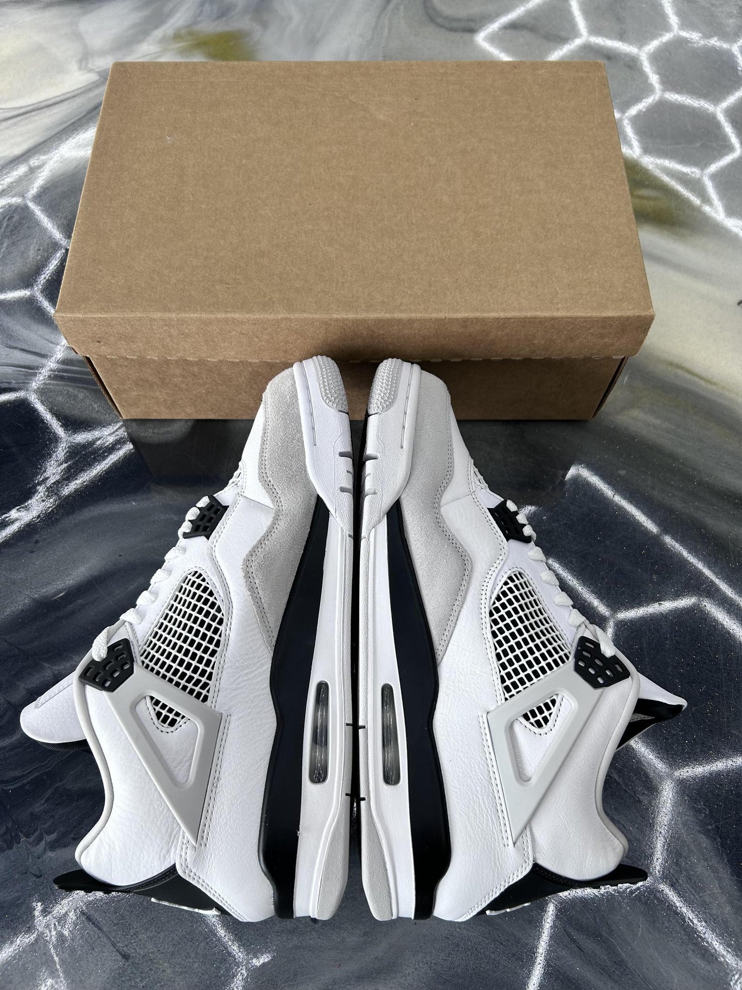Jordan 4 "Military Black" Used Size 11.5