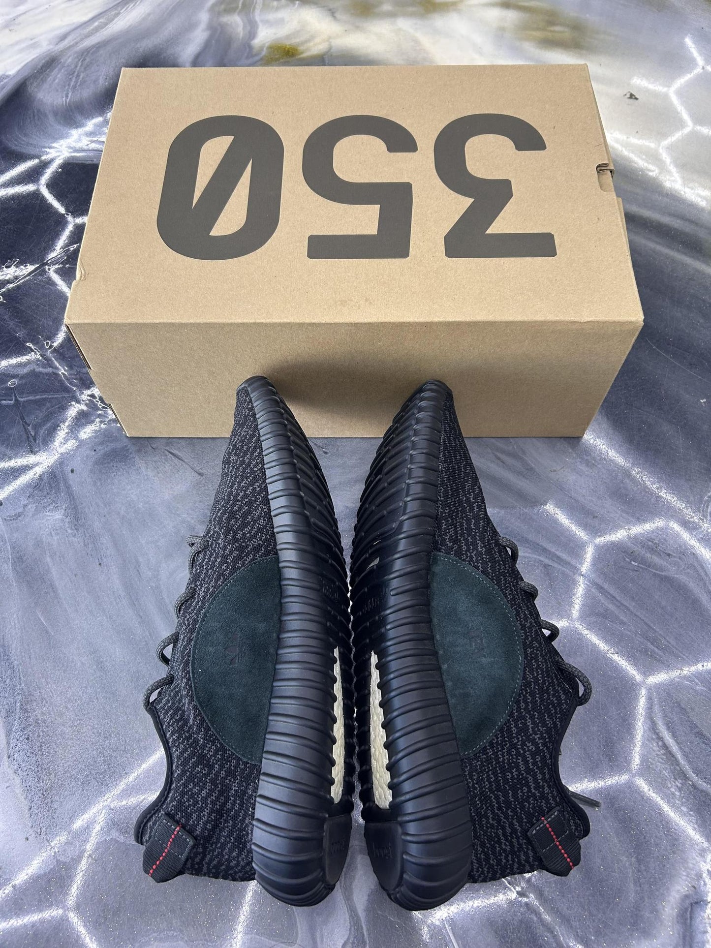 Adidas Yeezy 350 Boost "Pirate Black" Used Size 14.5