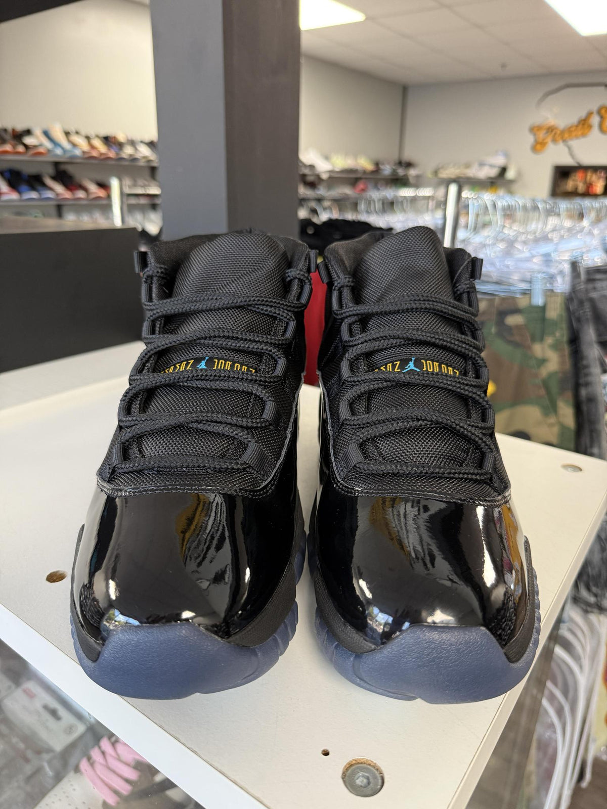 Jordan 11 "Gamma" Used Size 12