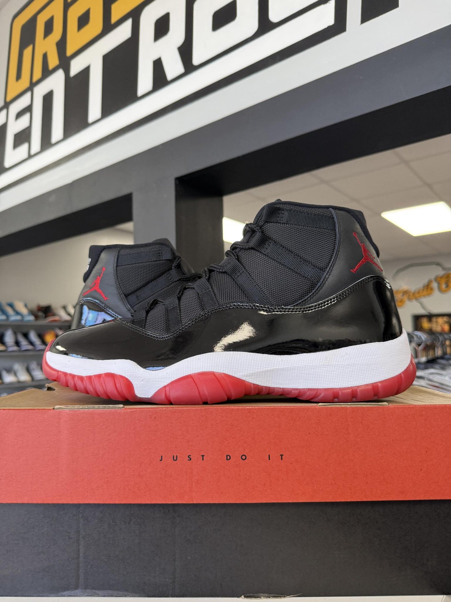 Jordan 11 "Bred" Used Size 12