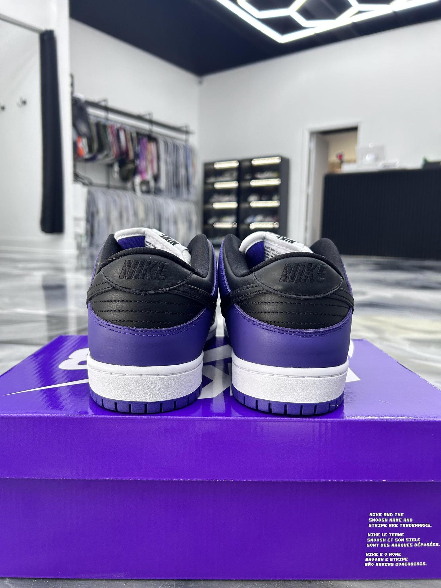 Nike SB Dunk Low "Court Purple" Used Size 13