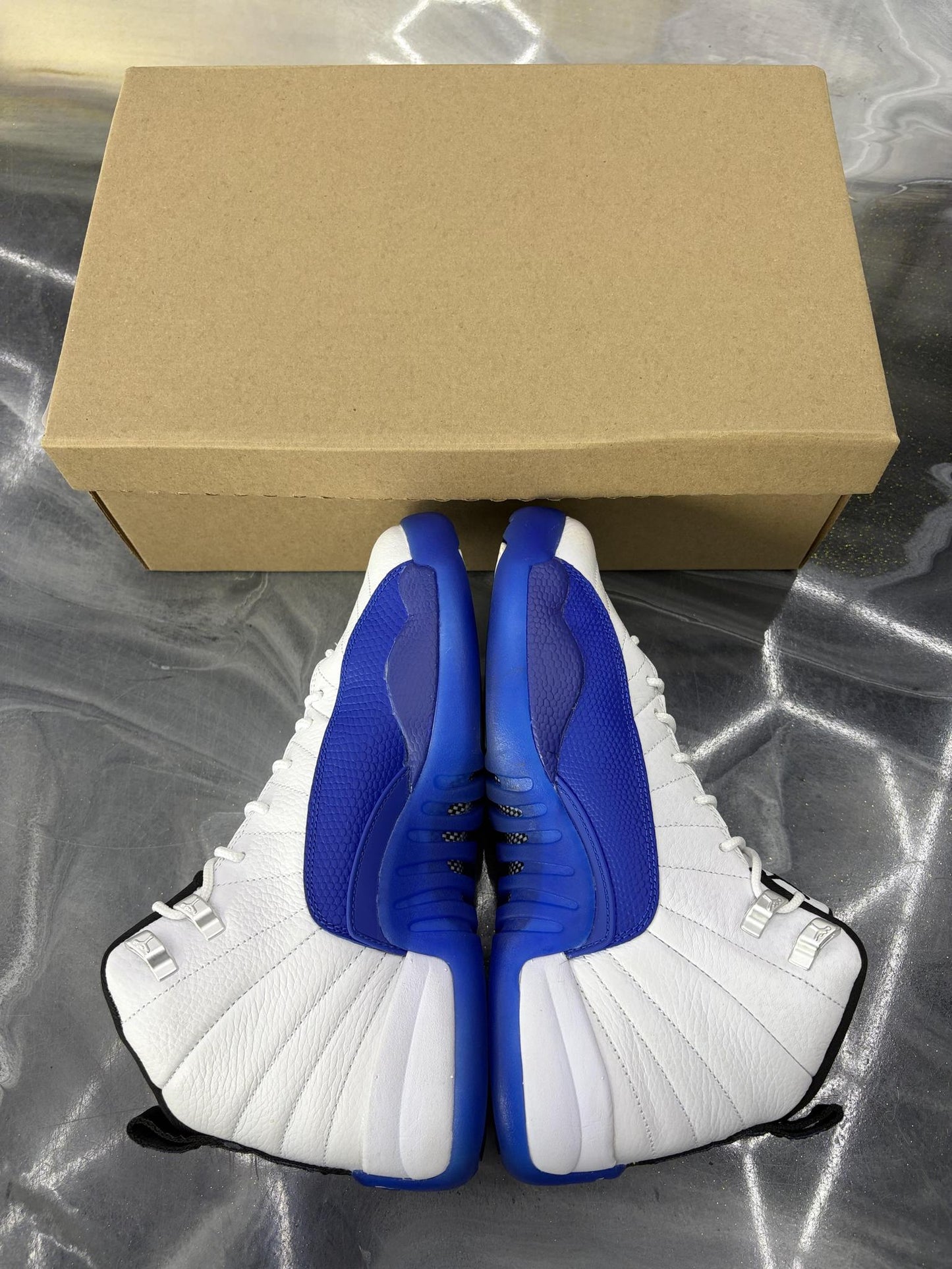 Jordan 12 "French Blue" Used Size 7Y/8.5W