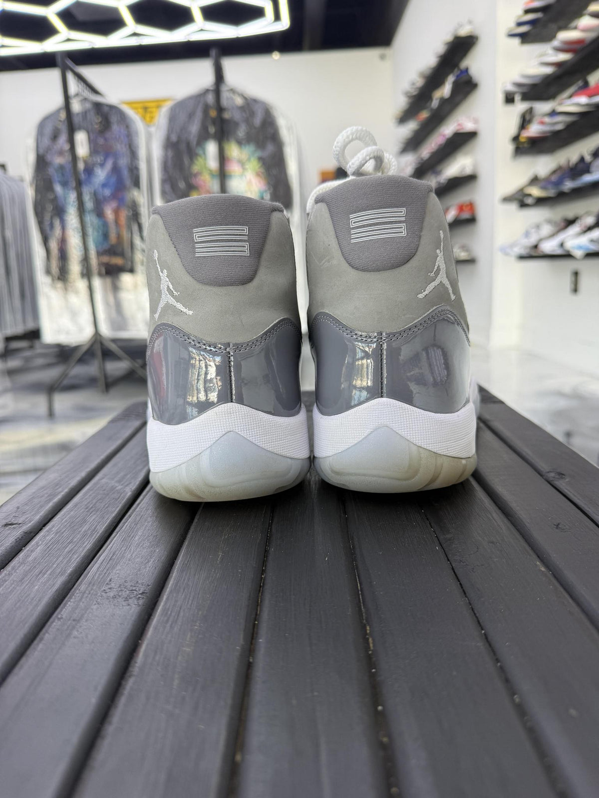Jordan 11 "Cool Grey" Used Size 10.5