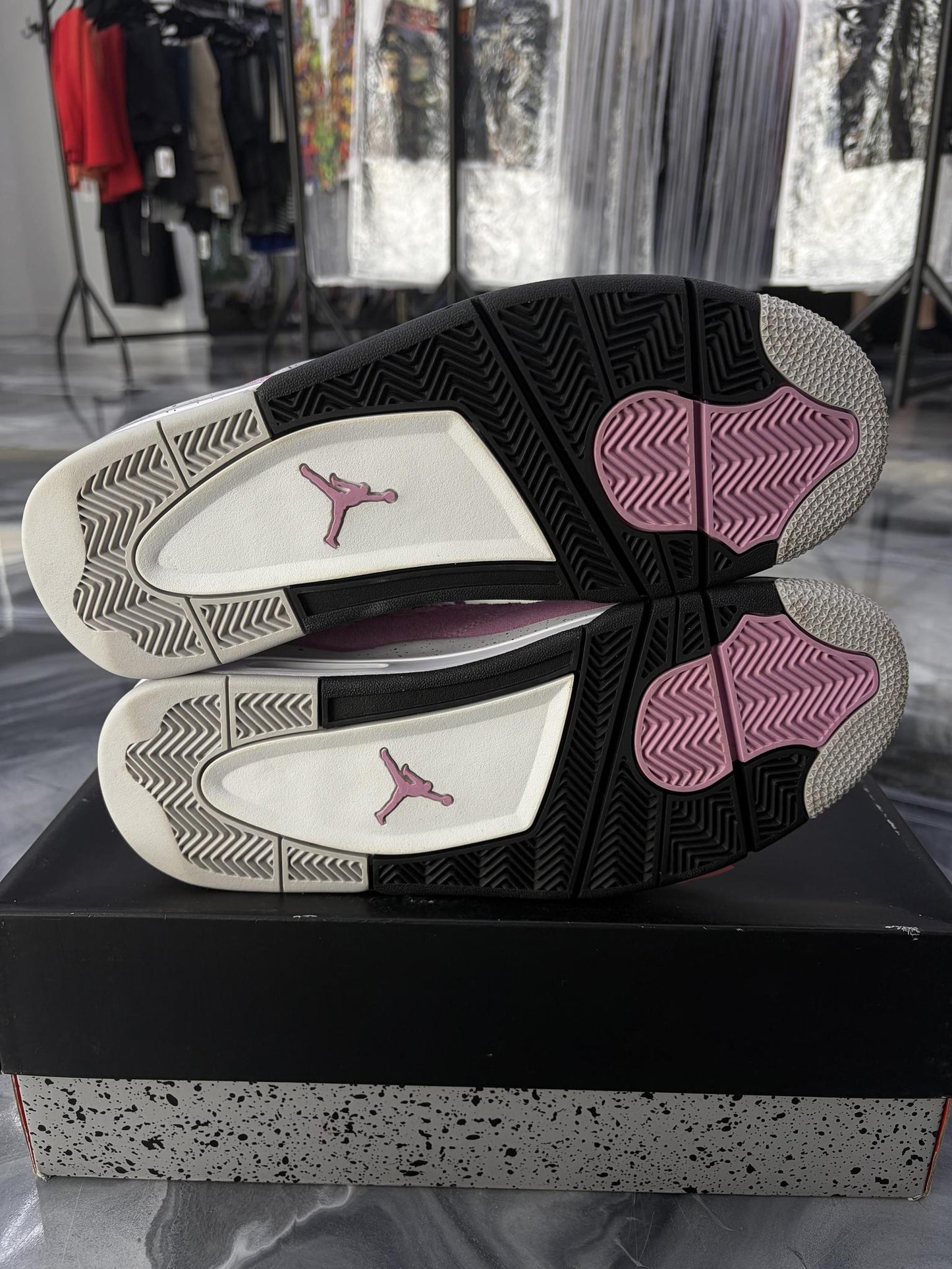 Jordan 4 "Pink Orchid" Used Size 12W/10.5M