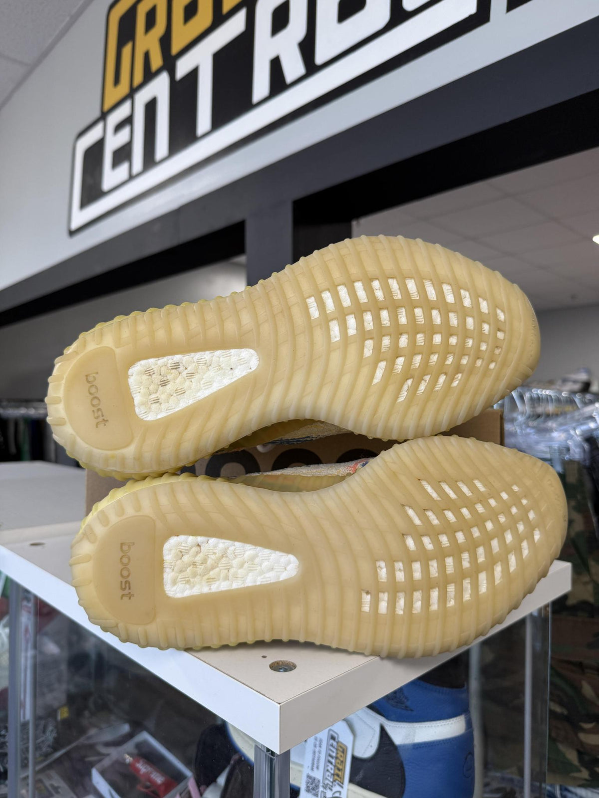 Adidas Yeezy 350 "MX Oat" Used Size 10.5