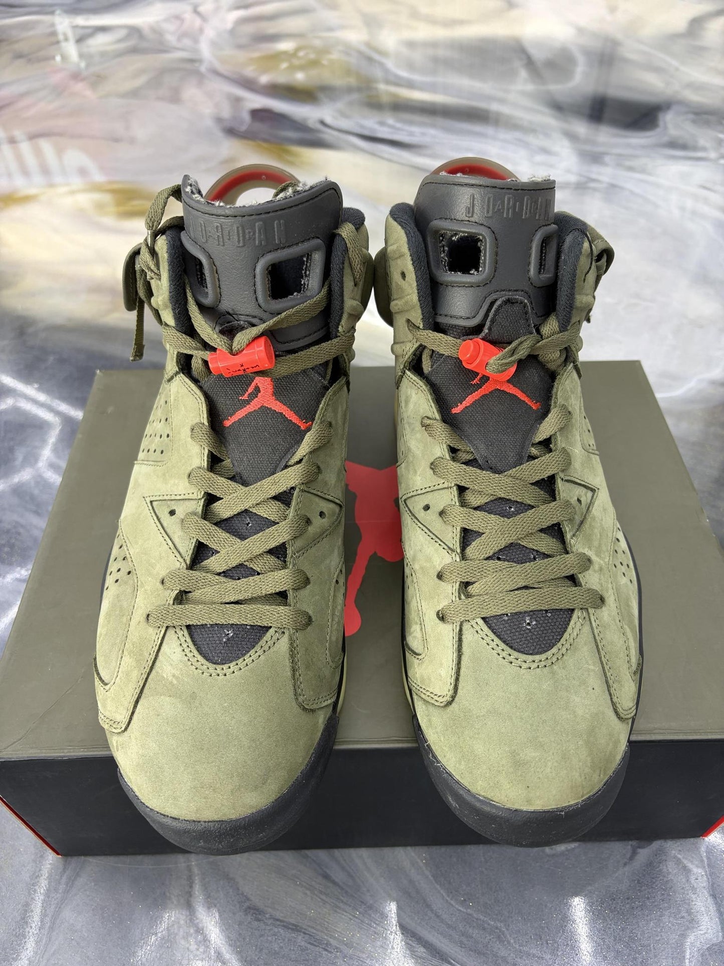 Jordan 6 X Travis Scott "Olive" Used Size 10