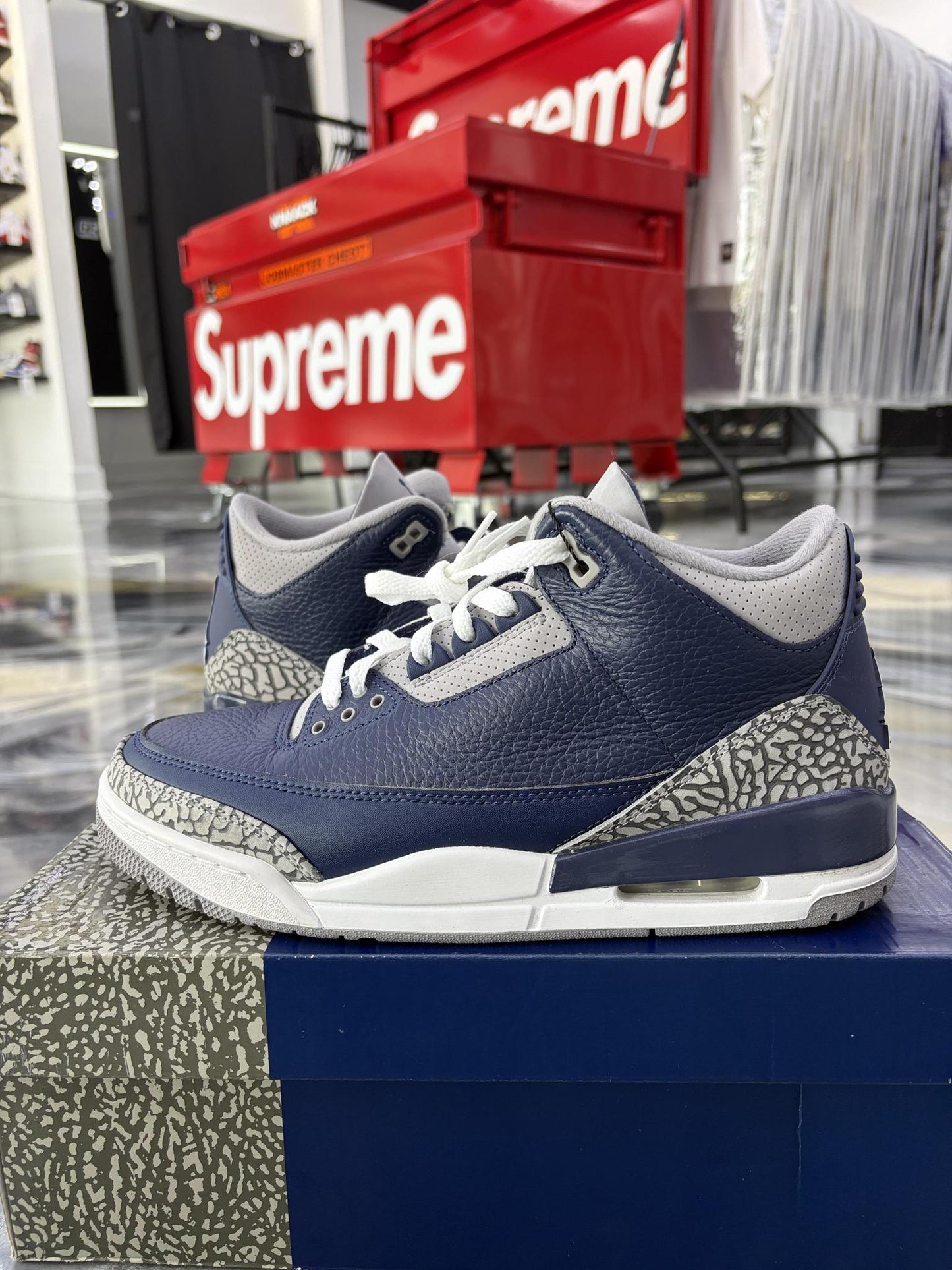 Jordan 3 "Georgetown" Used Size 9
