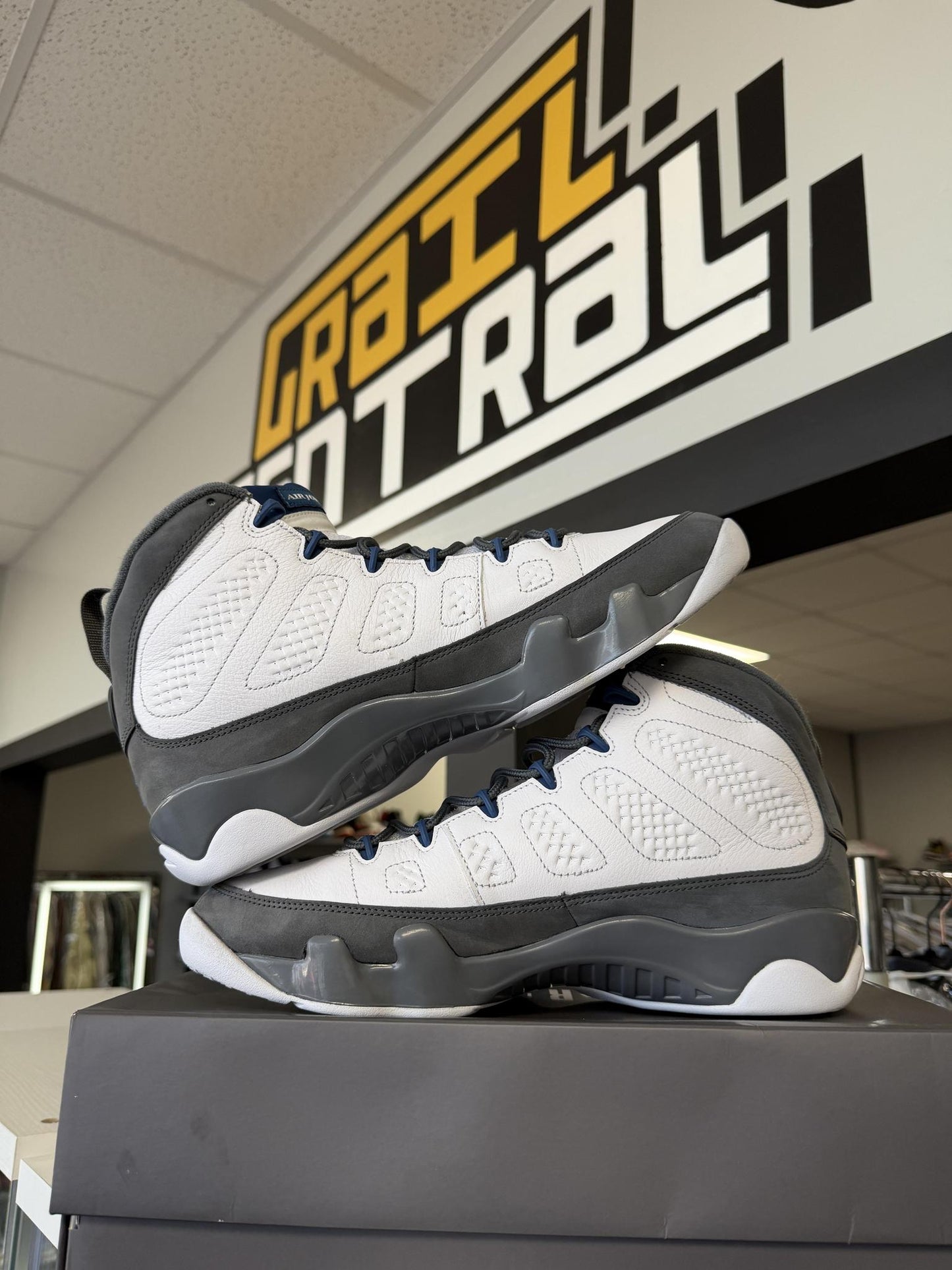 Jordan 9 "Flint" Used Size 11.5