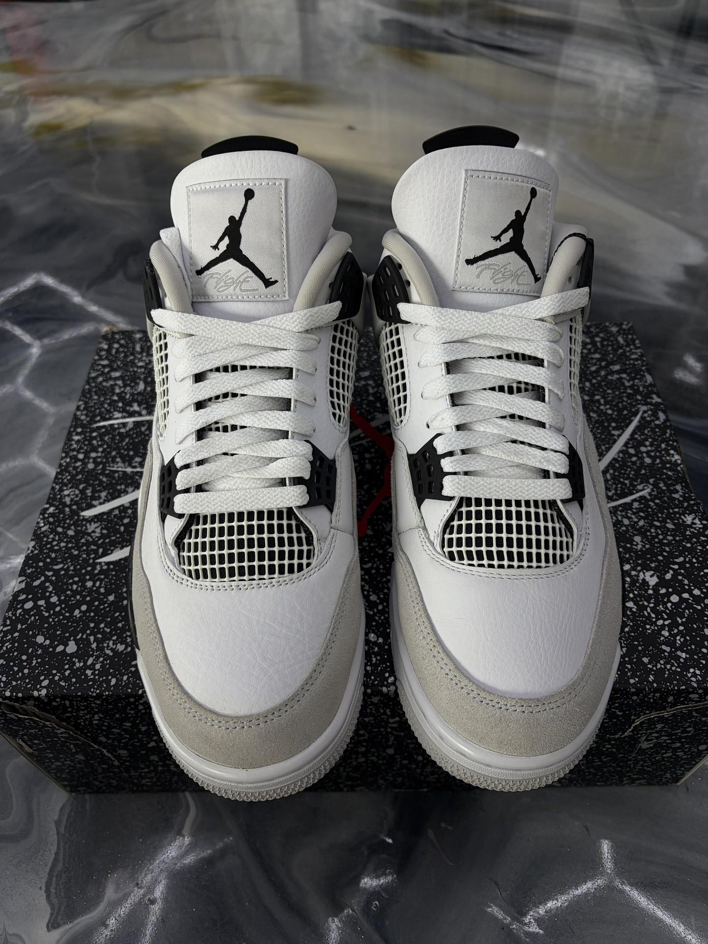 Jordan 4 "Military Black" Used Size 10.5