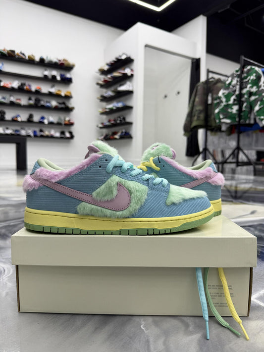 Nike SB Dunk Low Verdy Used Size 10